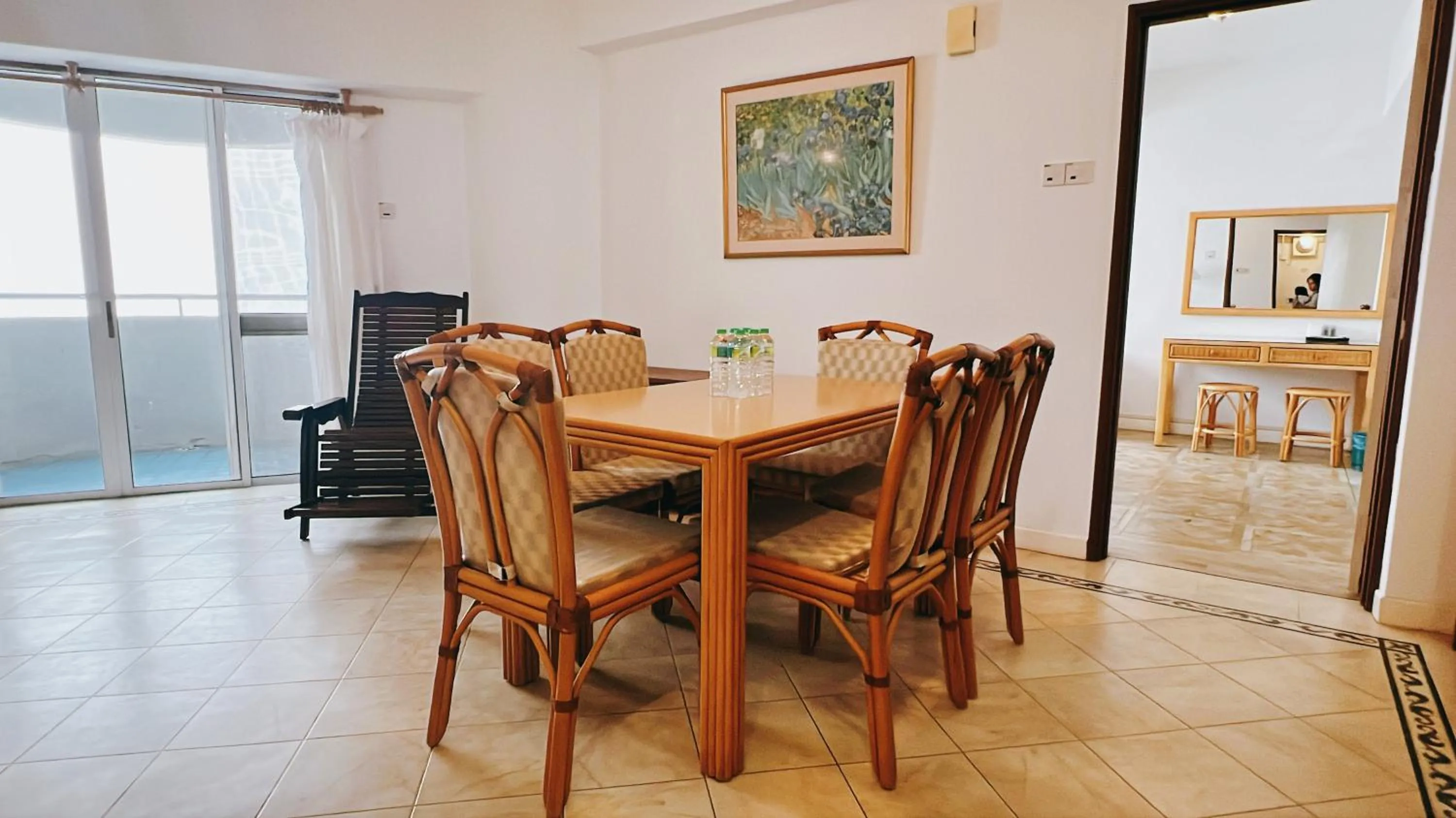 Dining area in Cloud Forest Homestay Genting Highlands