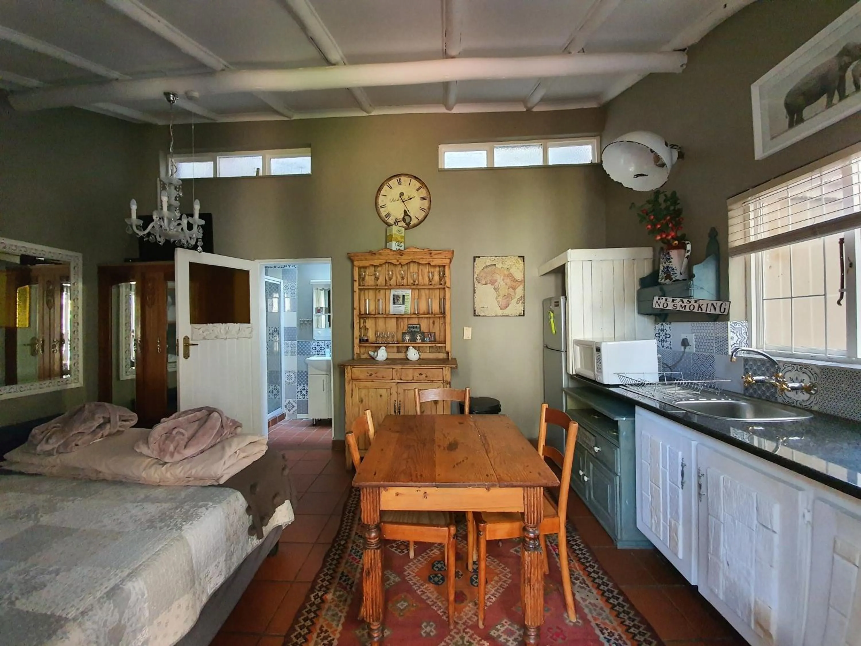 Waterhouse Guest Lodge - Indus Street