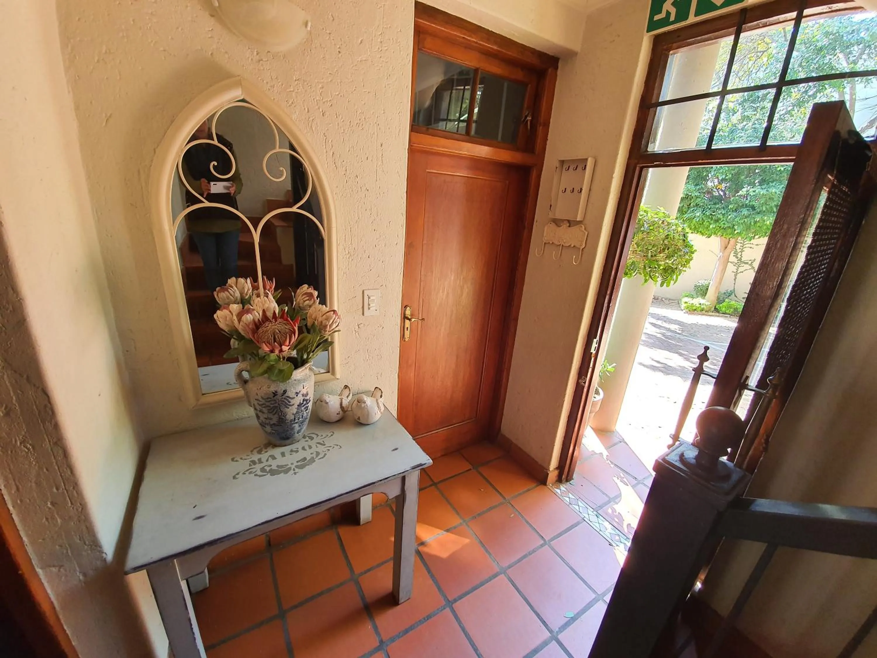 Waterhouse Guest Lodge - Indus Street