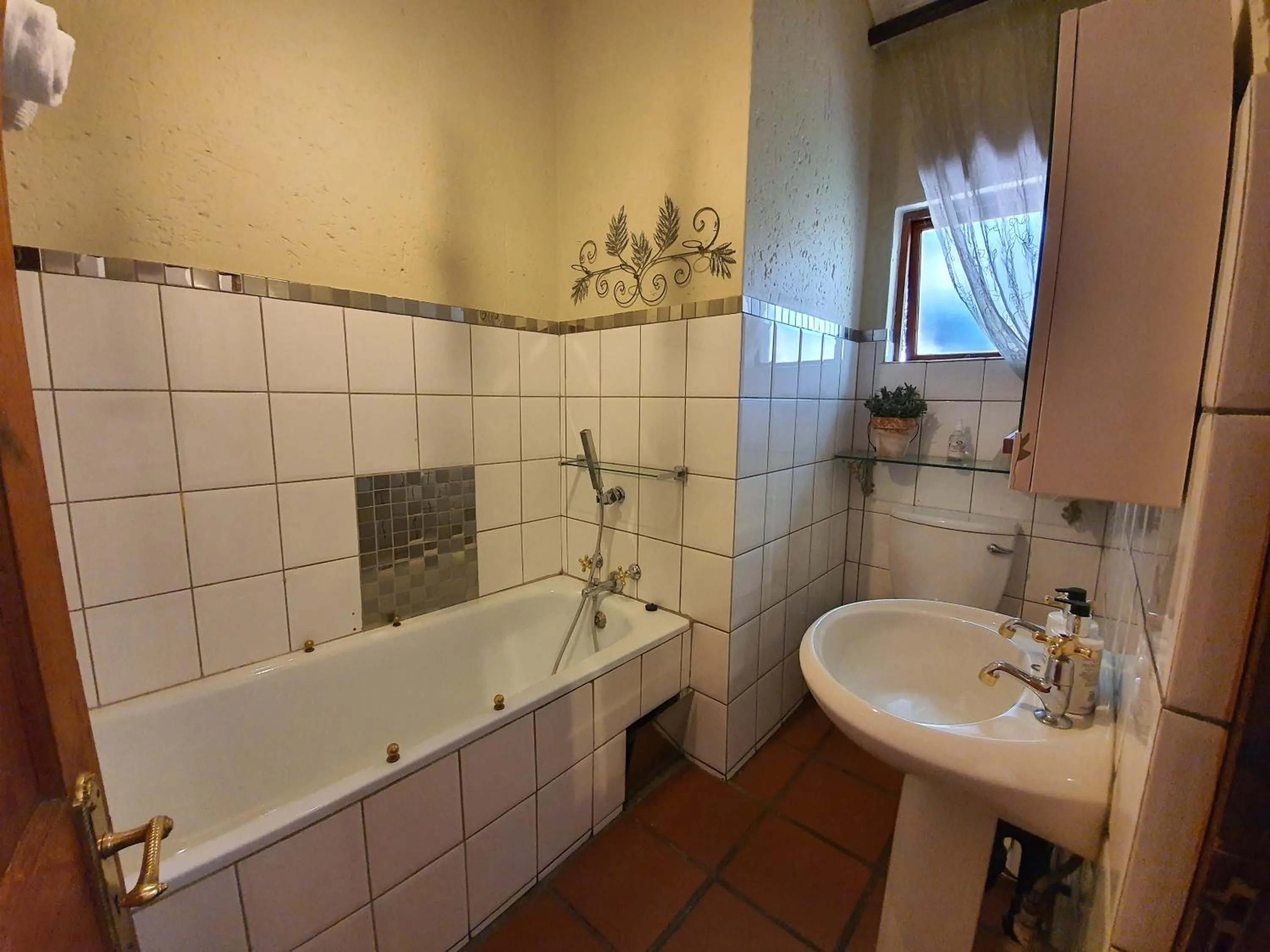 Waterhouse Guest Lodge - Indus Street