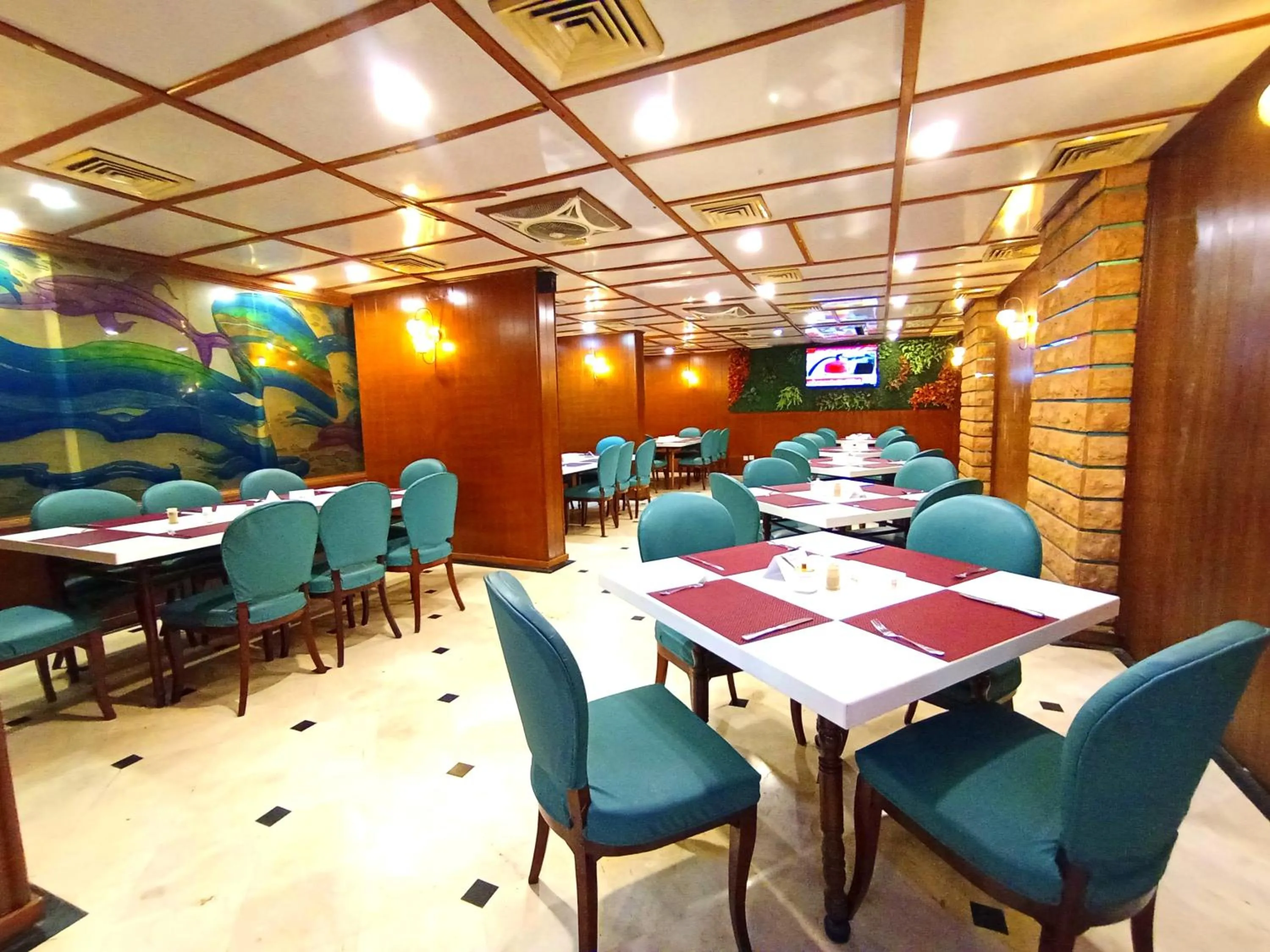 Restaurant/places to eat in Hotel One Karachi