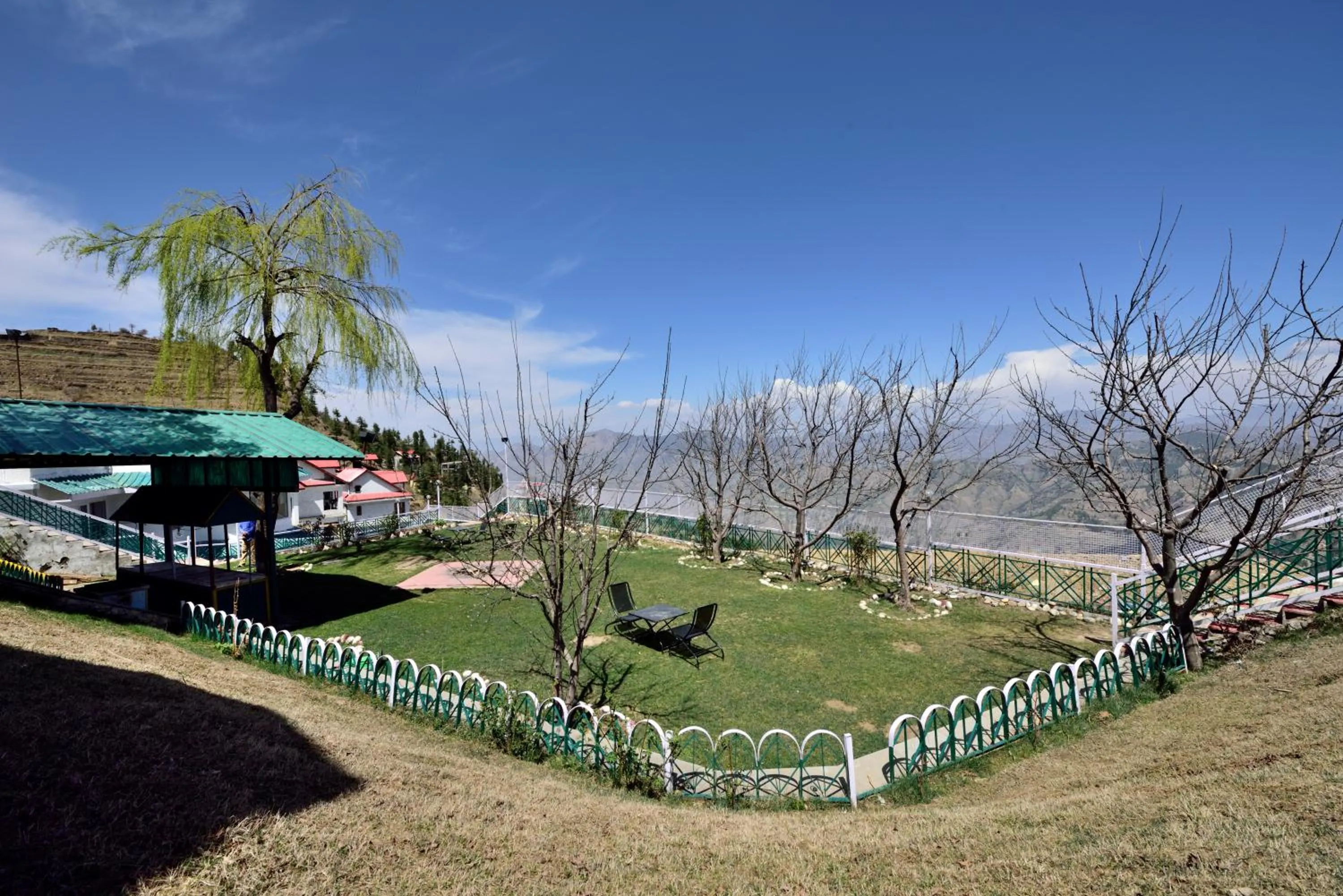Galleu Hill Resort, Kufri Himalayan view resort