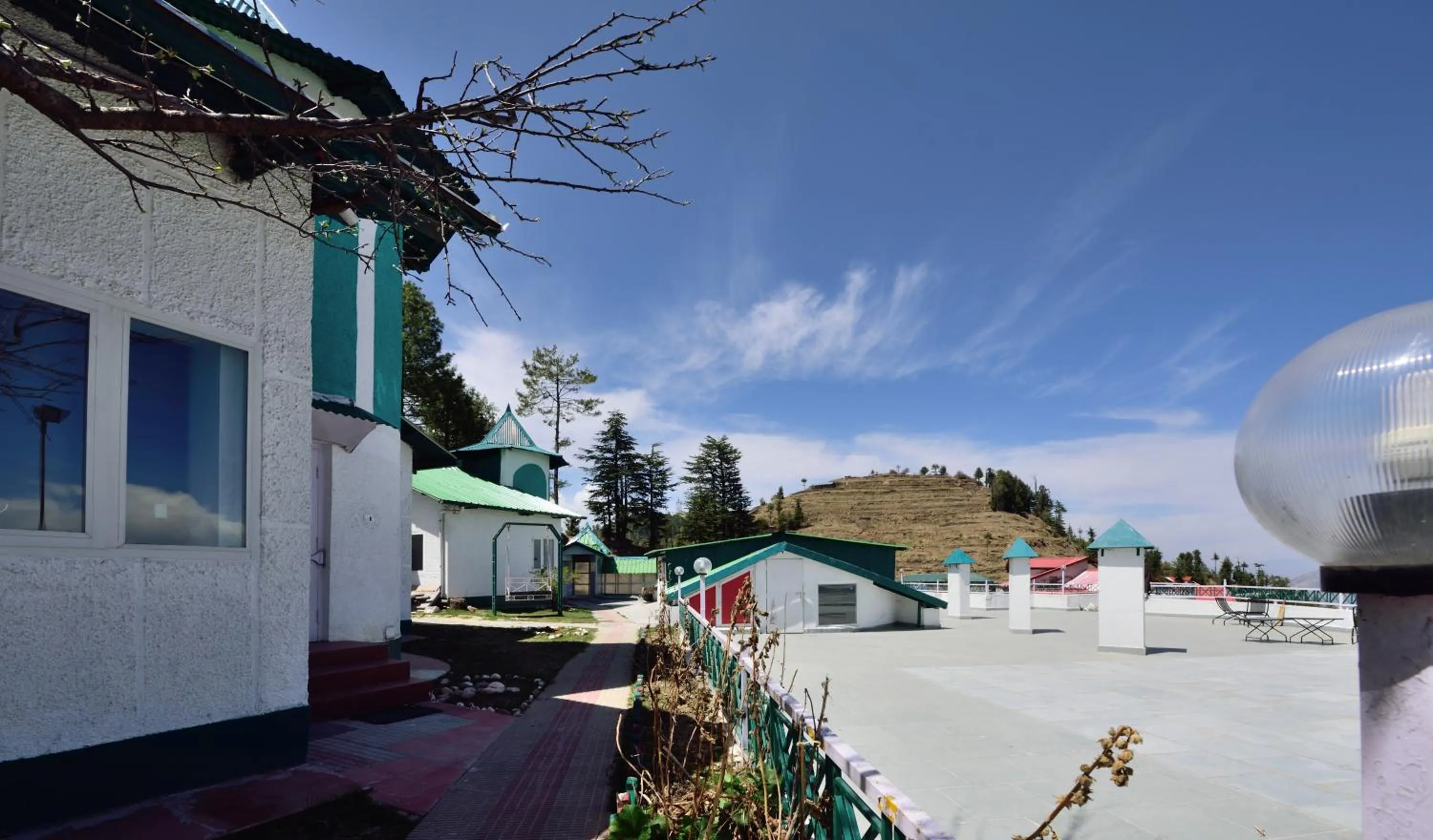 Galleu Hill Resort, Kufri Himalayan view resort