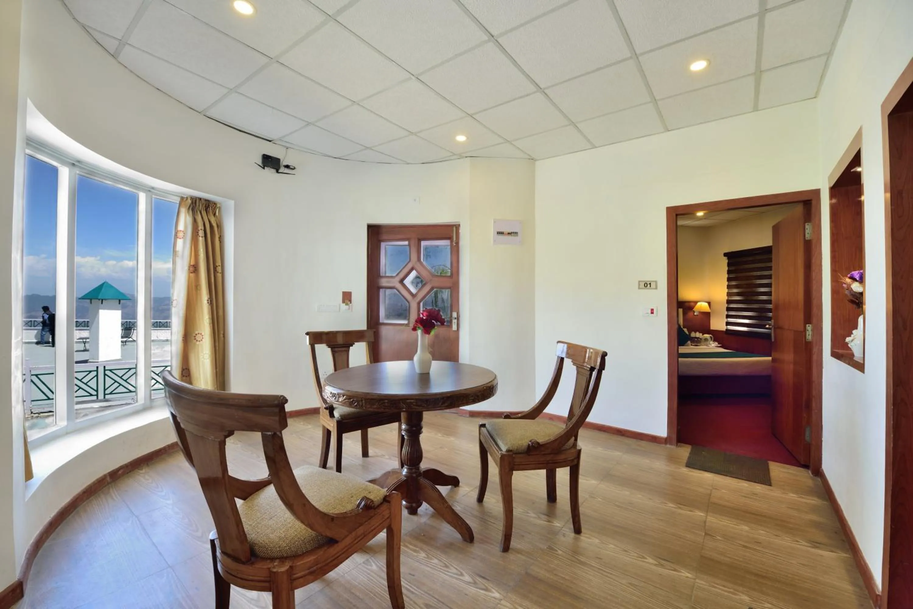 Galleu Hill Resort, Kufri Himalayan view resort