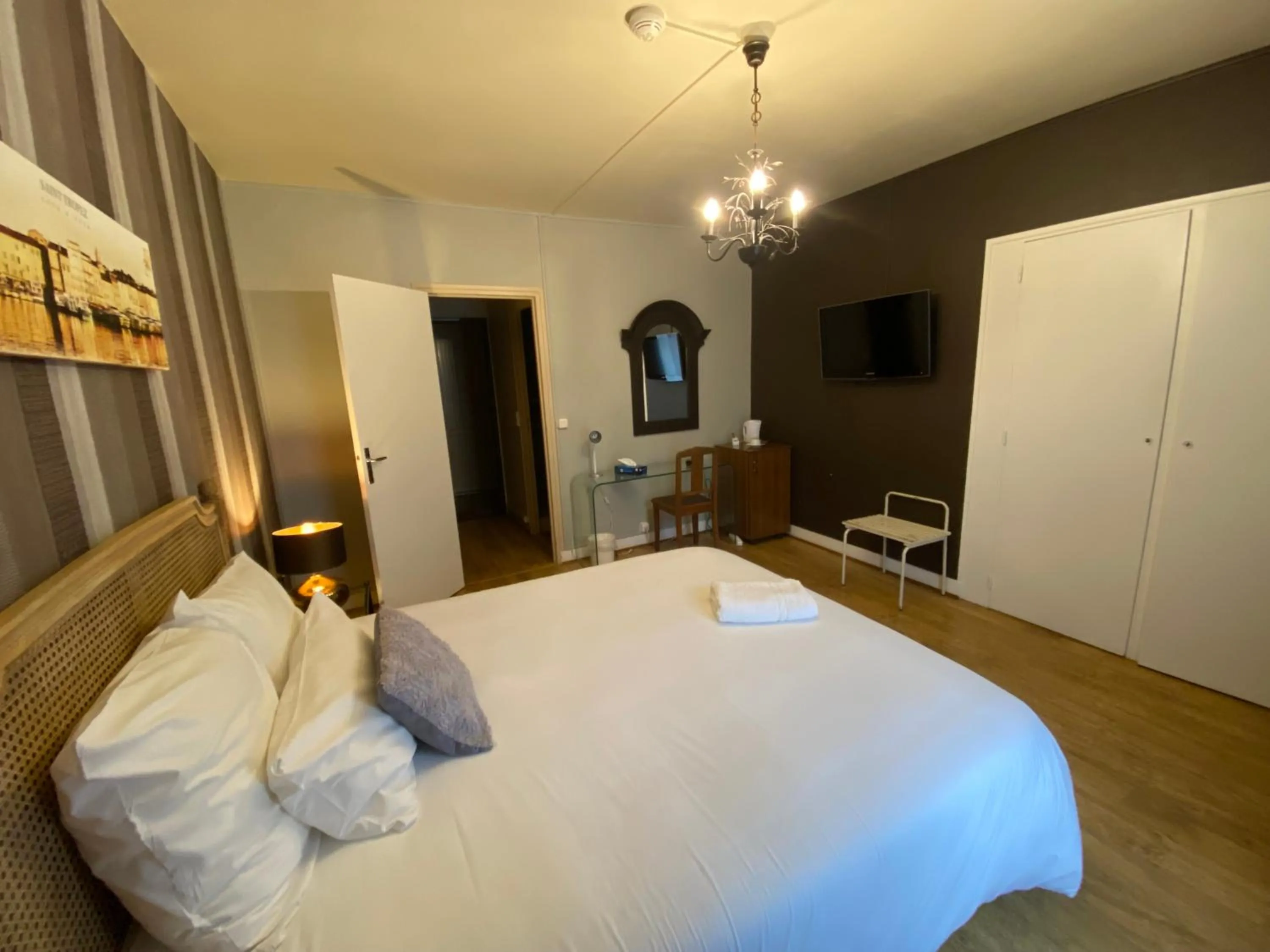 Bed in Hotel Moulin de Villiers