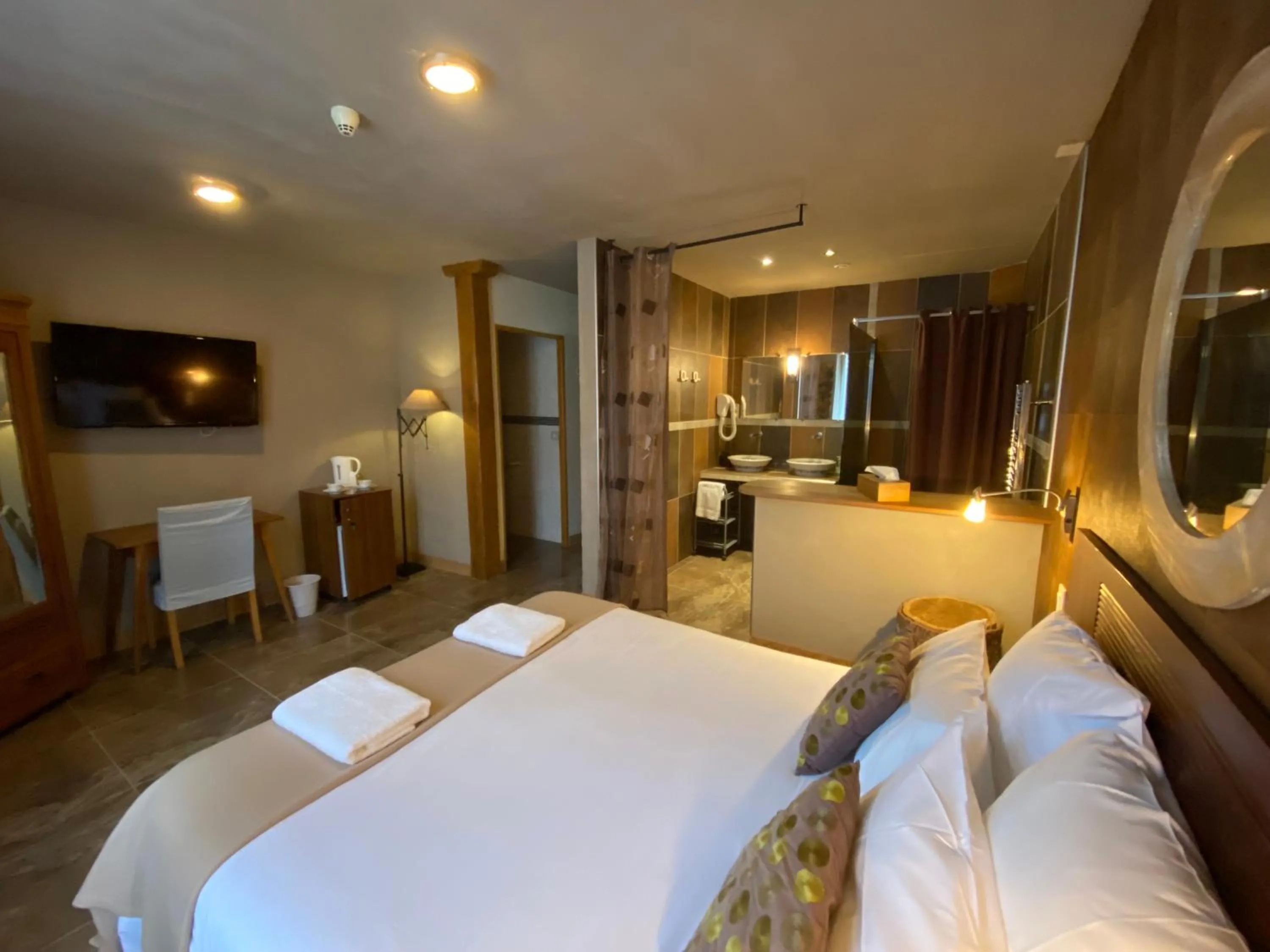 Bed in Hotel Moulin de Villiers