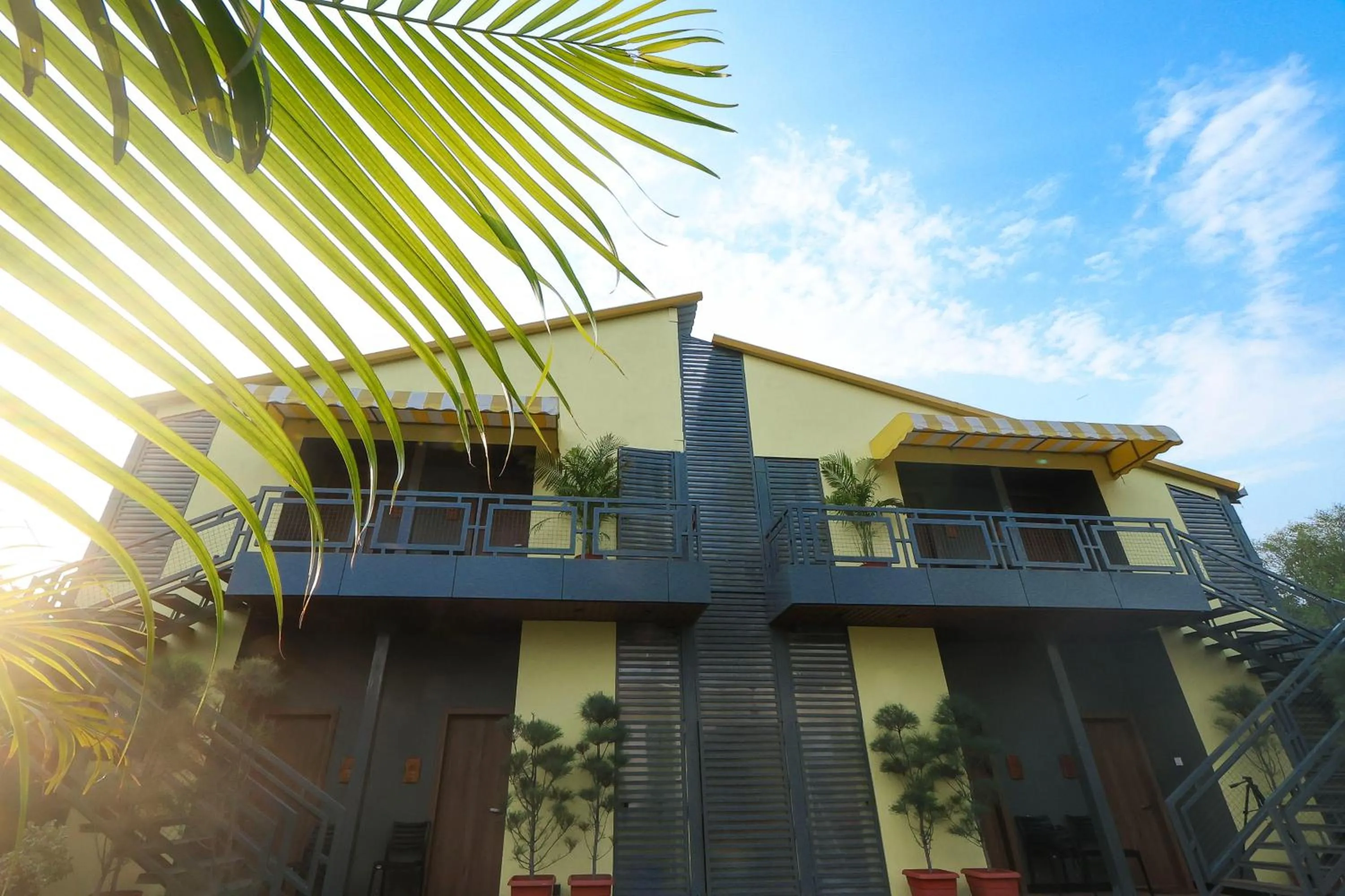 Property building in Casa Oro