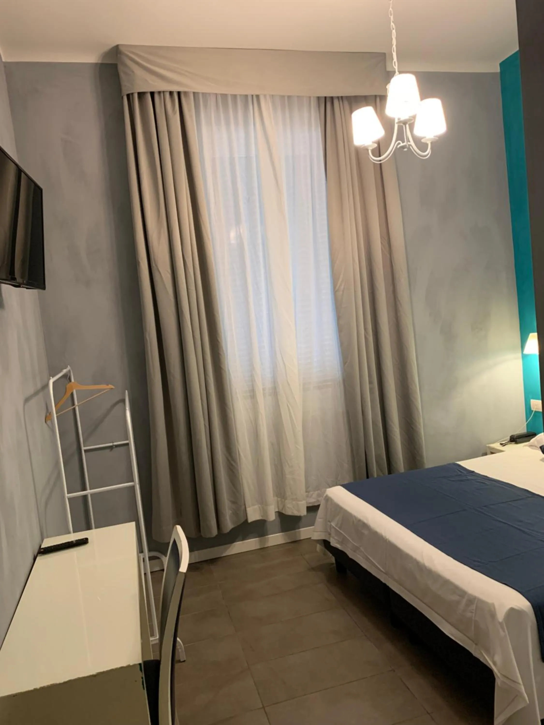 Communal lounge/ TV room, Bed in Villa Giovanna Citylife Milano