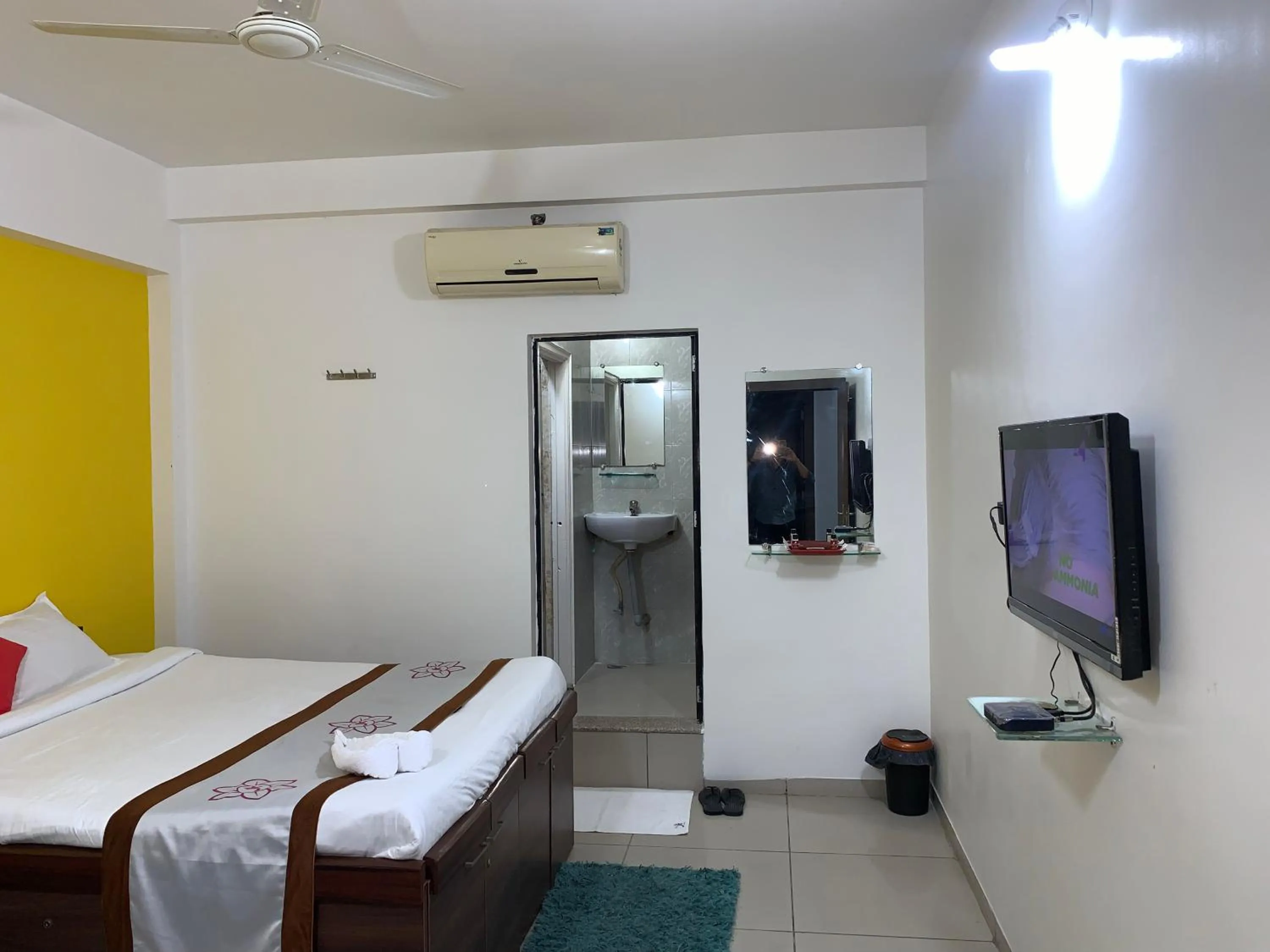 Bed in Hotel JK Lions - Koradi, Nagpur