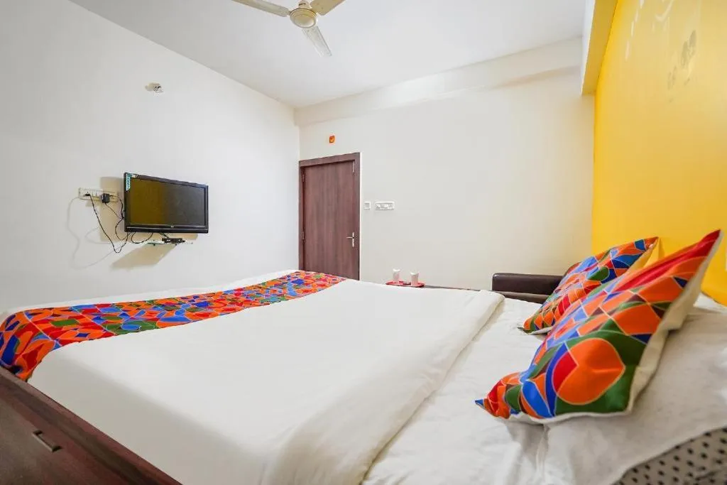 Photo of the whole room, Bed in Hotel JK Lions - Koradi, Nagpur