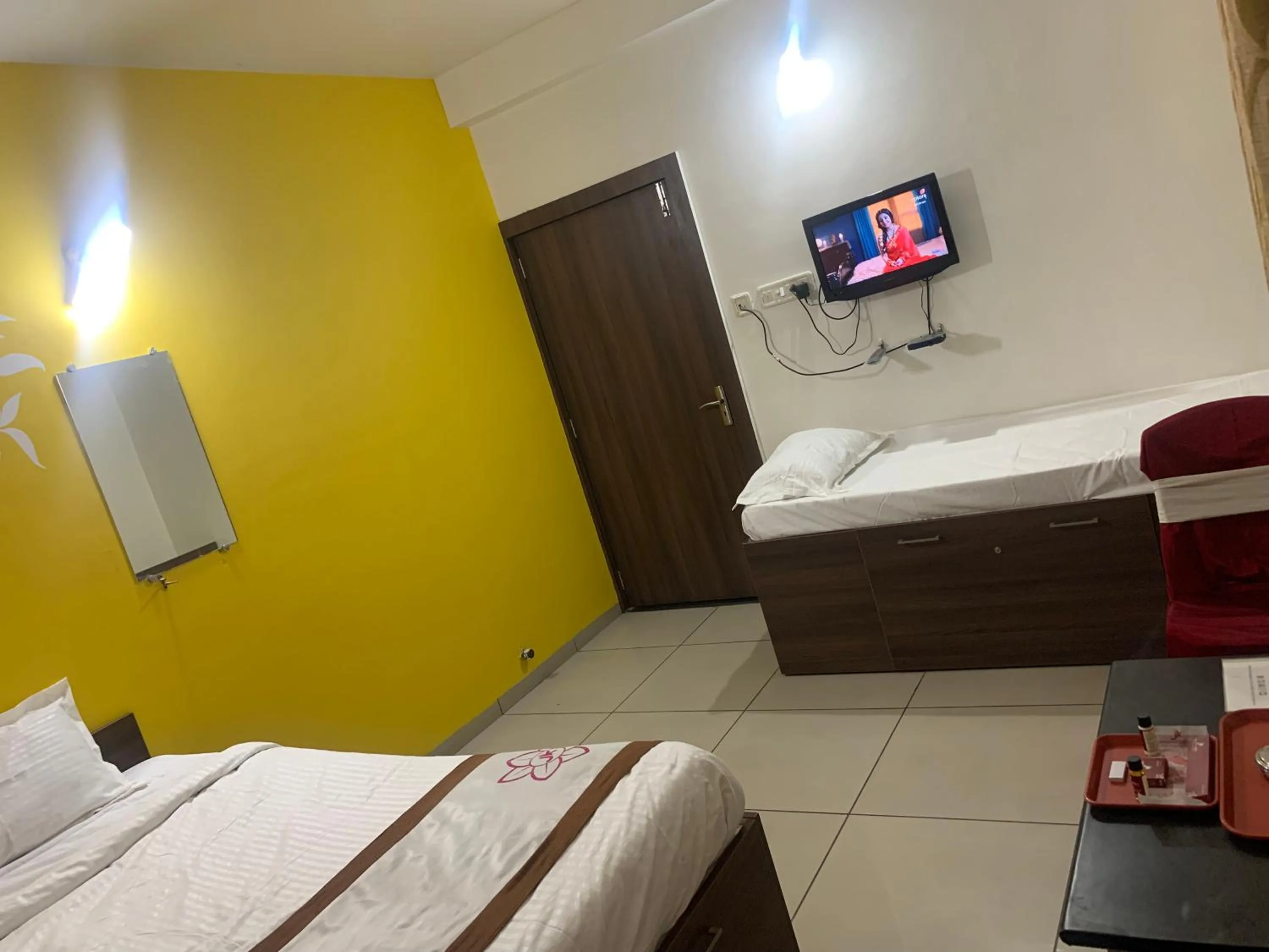 TV and multimedia, Bed in Hotel JK Lions - Koradi, Nagpur