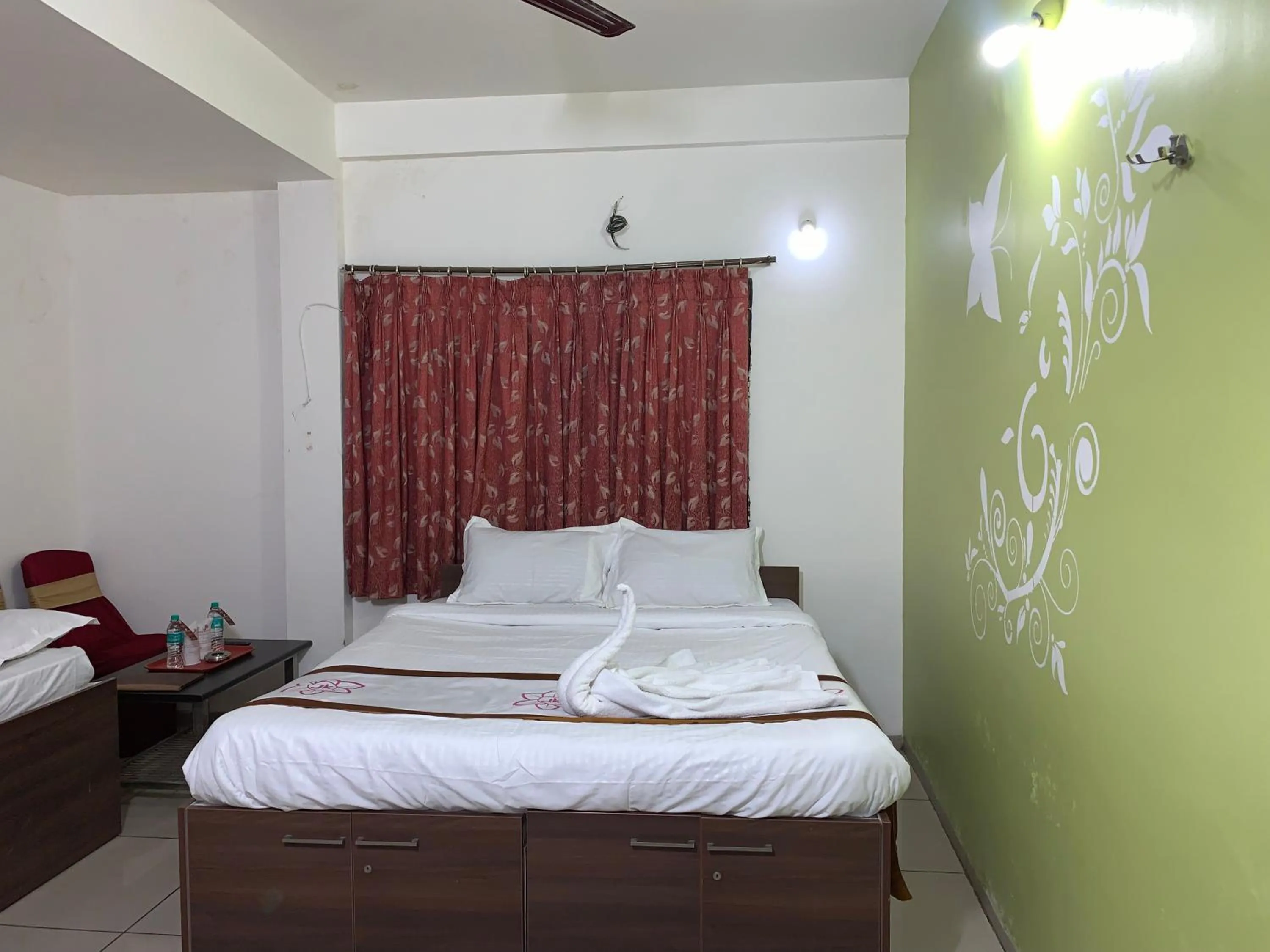 Photo of the whole room, Bed in Hotel JK Lions - Koradi, Nagpur