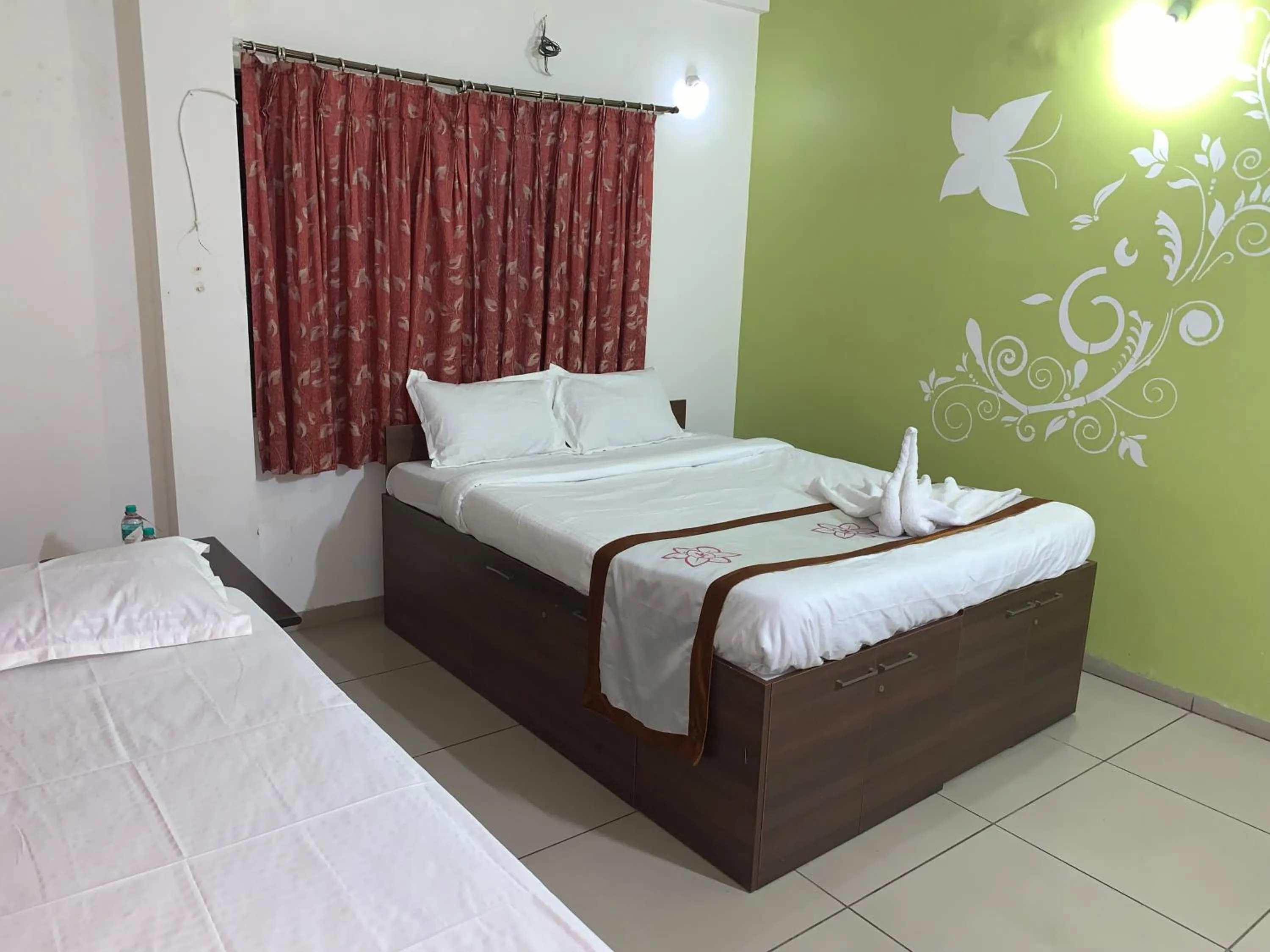 Bed in Hotel JK Lions - Koradi, Nagpur