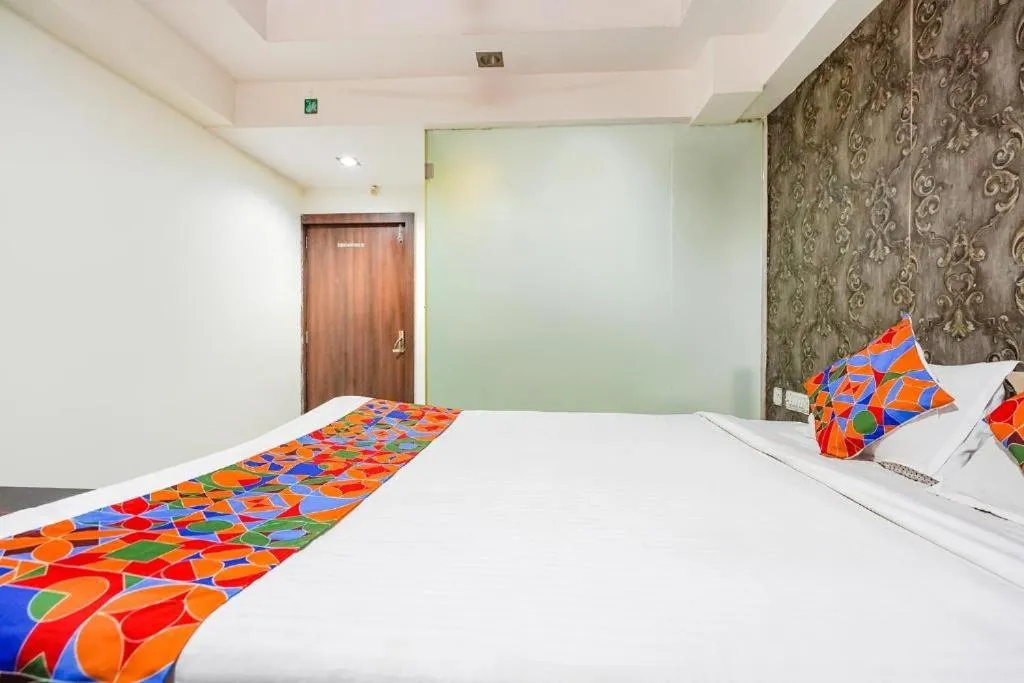 Bed in Hotel JK Lions - Koradi, Nagpur