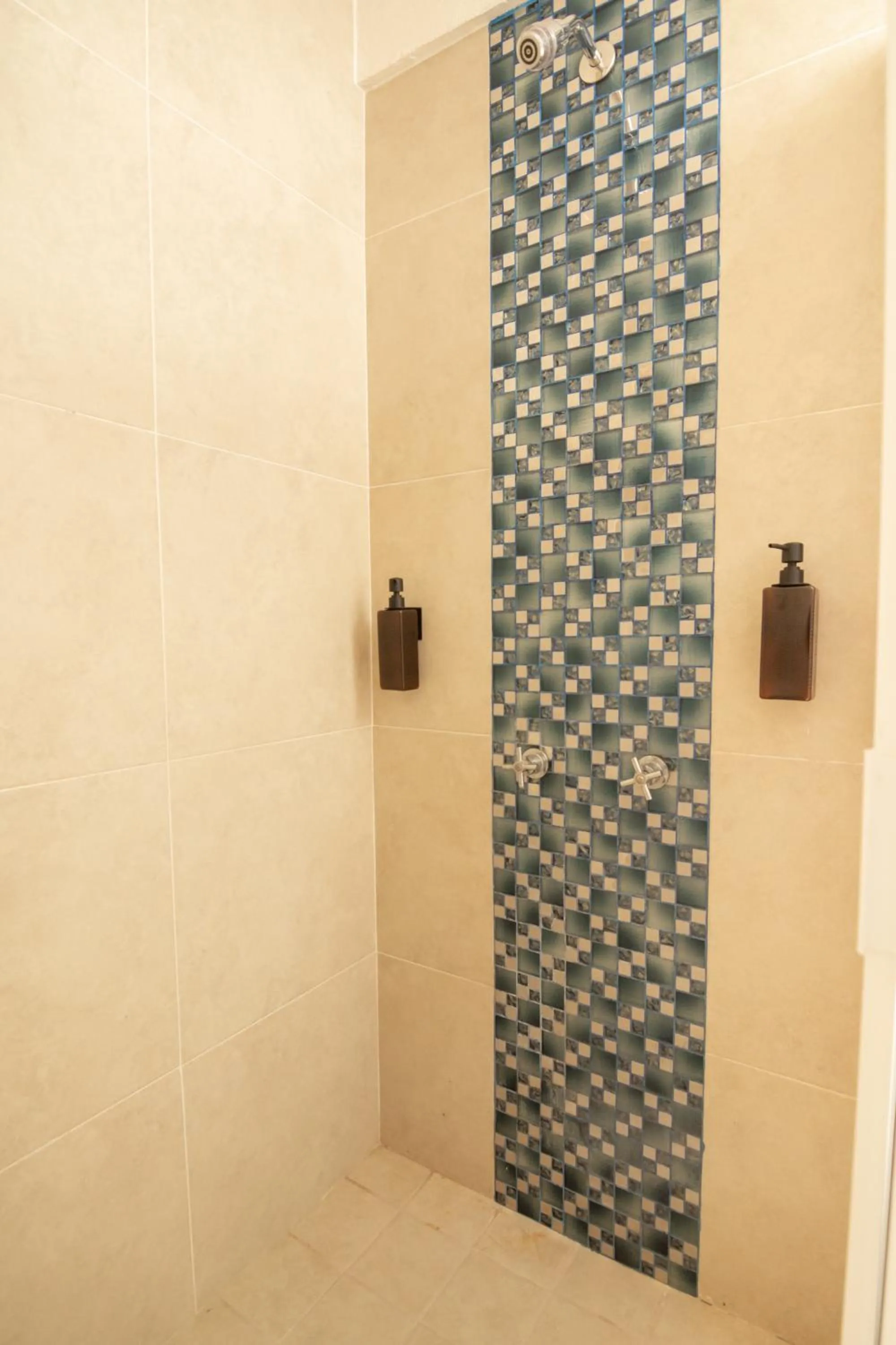 Shower in Ma-Jo Sayulita Hotel