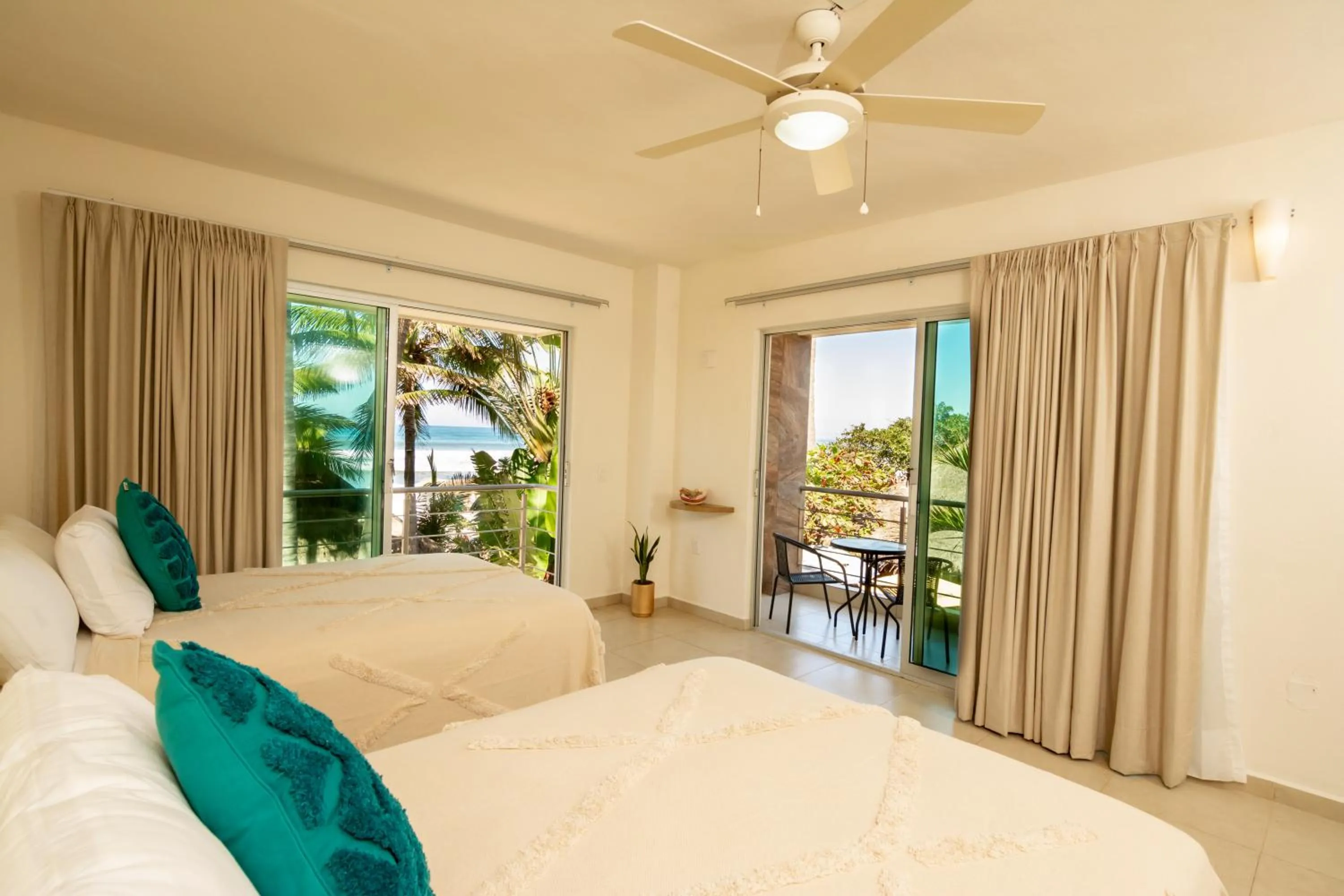 Bed in Ma-Jo Sayulita Hotel