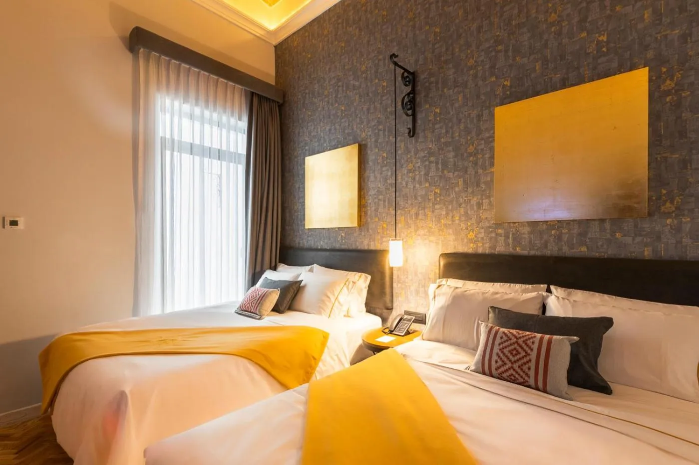 Bed in Hotel Bellas Artes