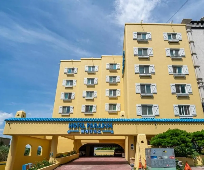 Property building in Asan Paradise