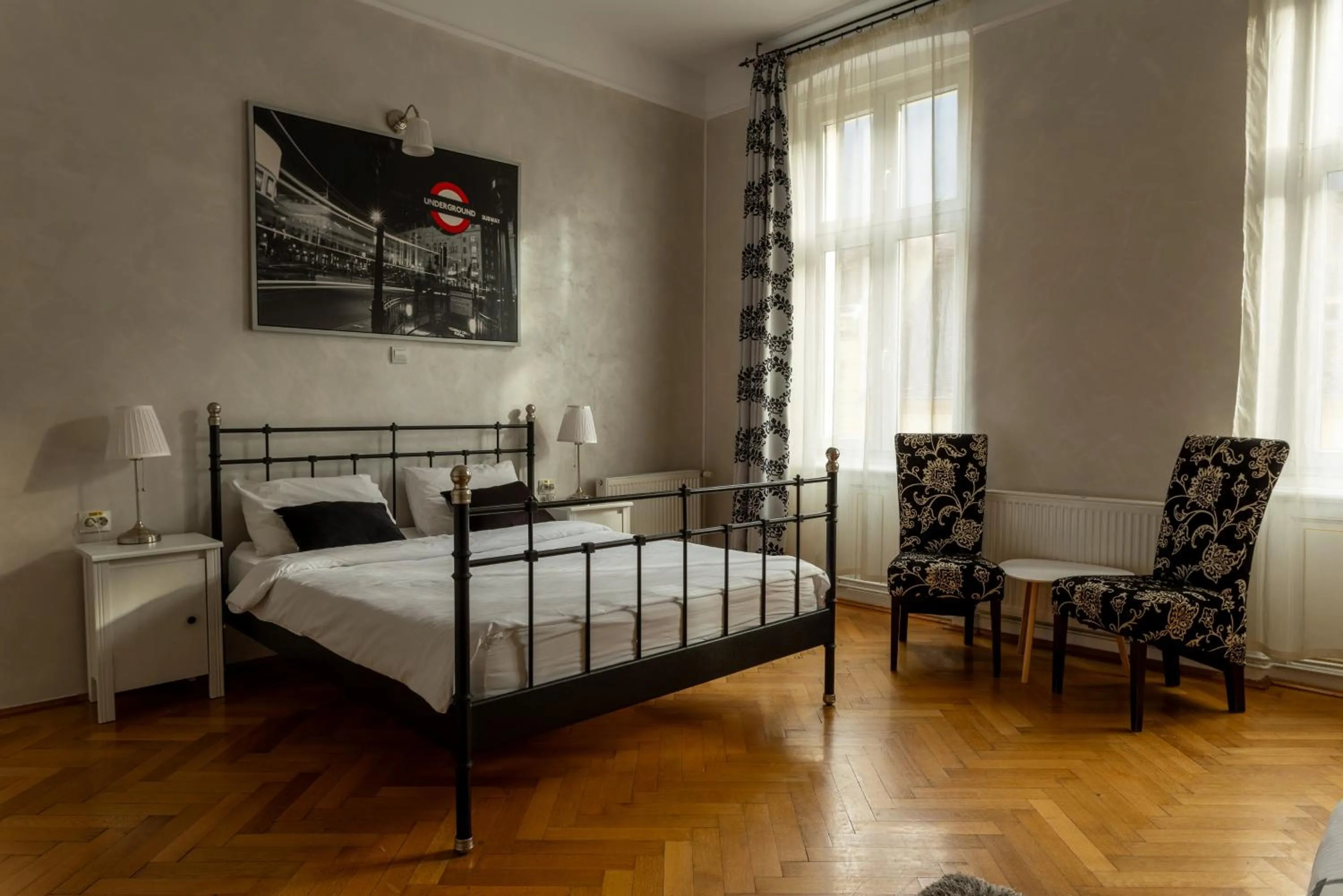Photo of the whole room, Bed in Casa Balcescu