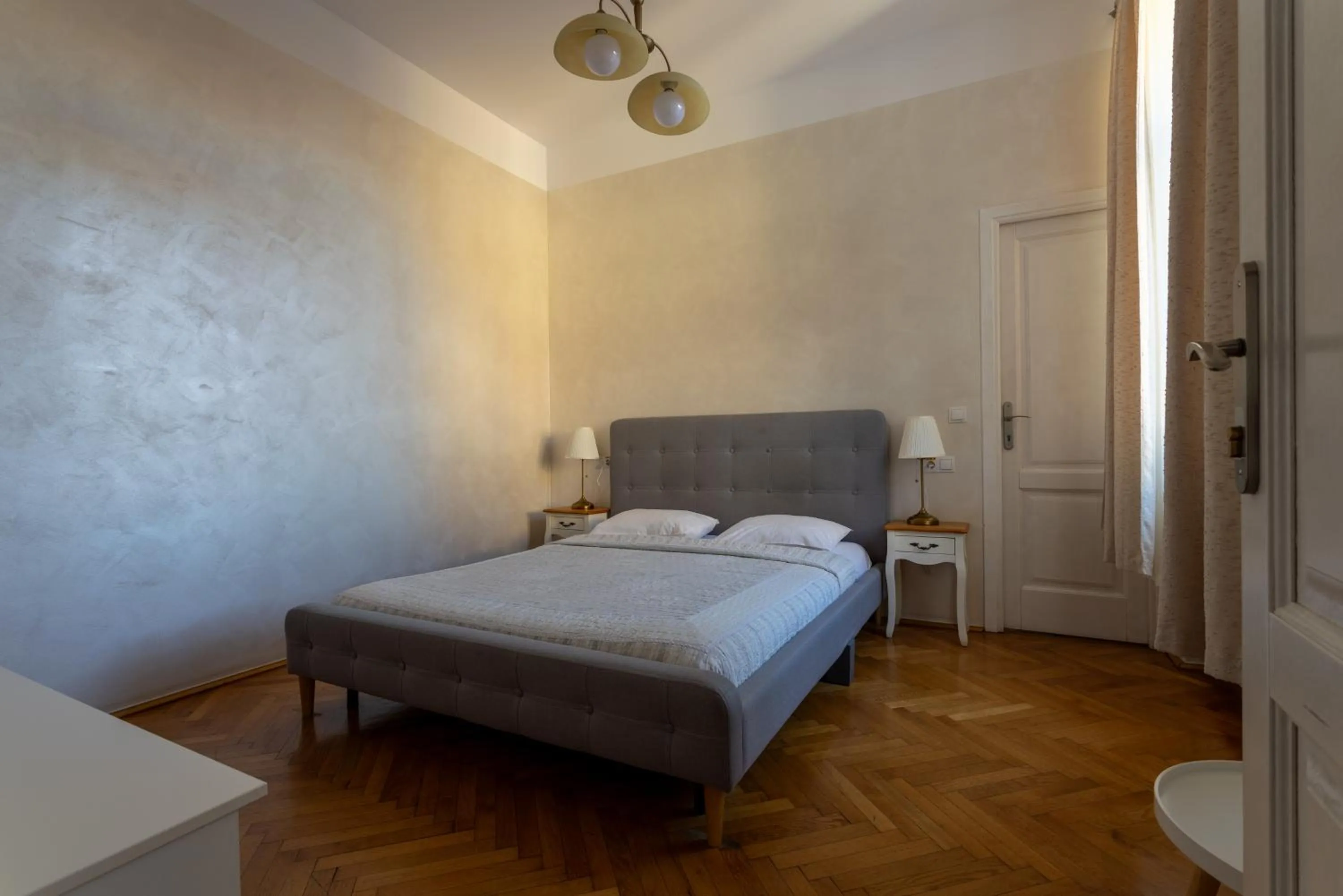 Photo of the whole room, Bed in Casa Balcescu