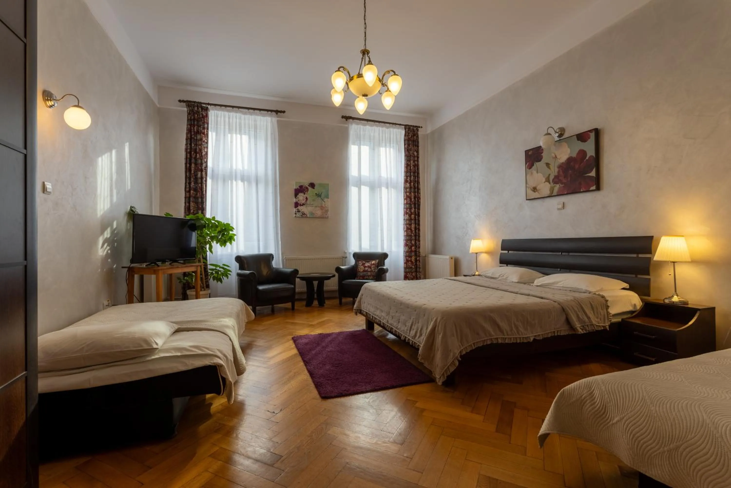 Photo of the whole room, Bed in Casa Balcescu