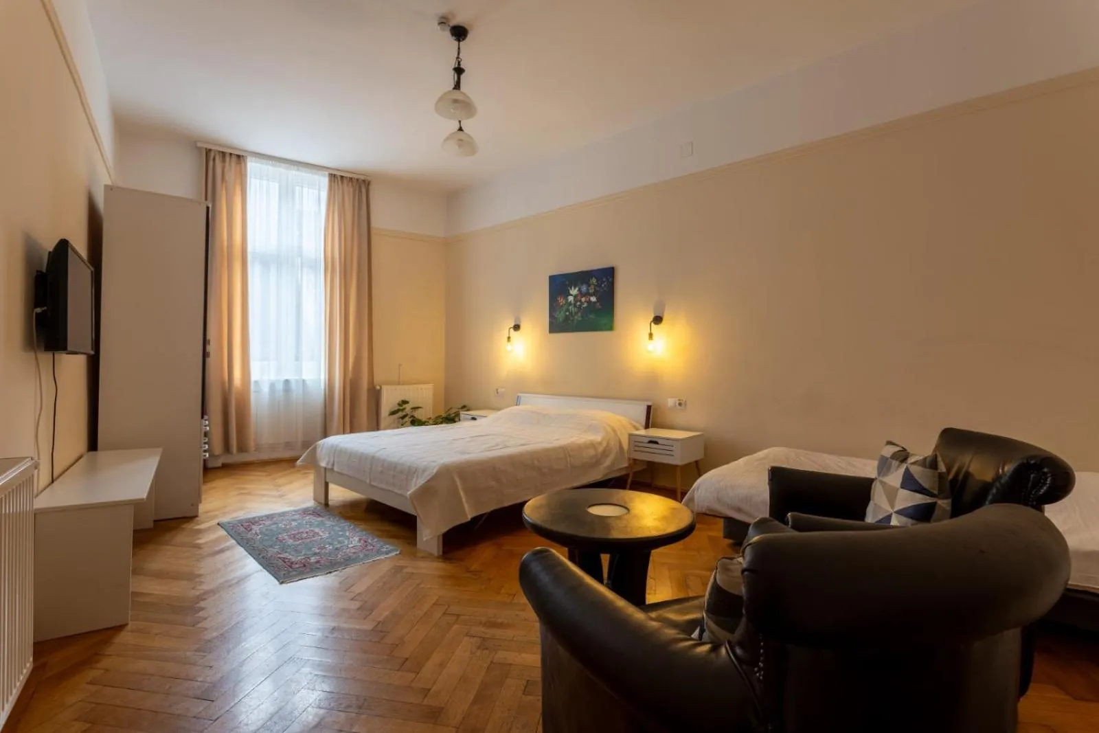 Photo of the whole room, Bed in Casa Balcescu