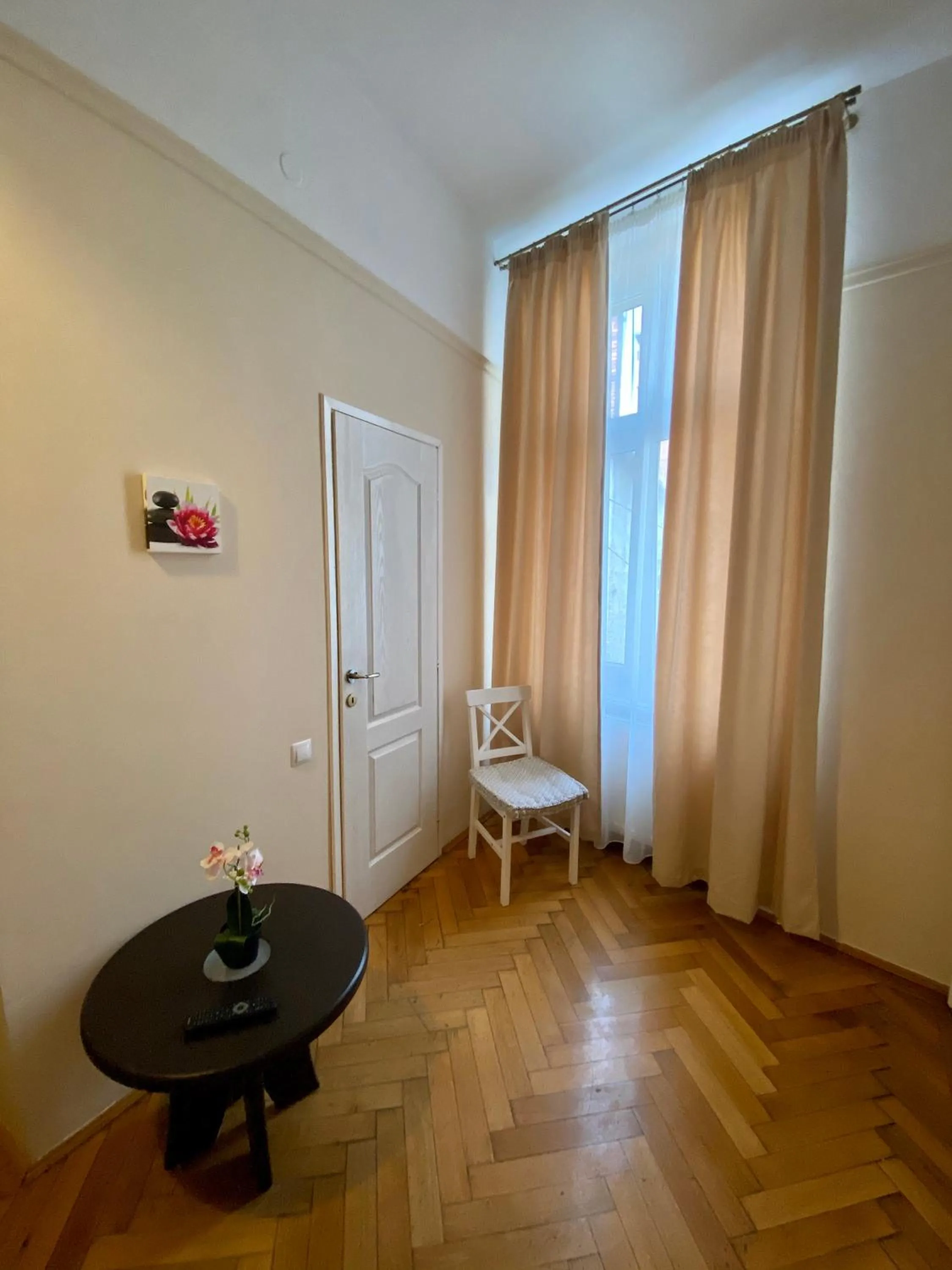 Decorative detail in Casa Balcescu