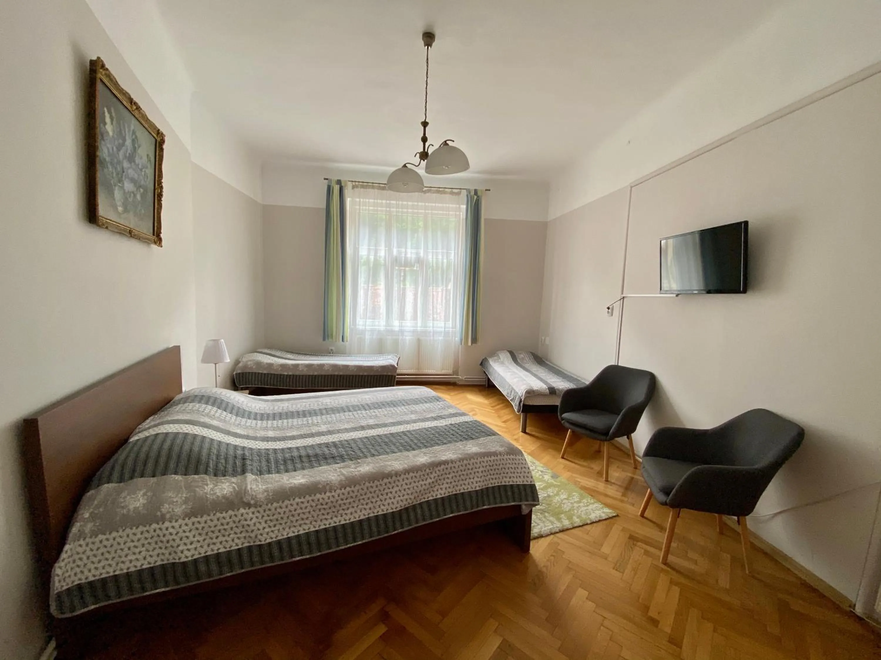Photo of the whole room, Bed in Casa Balcescu