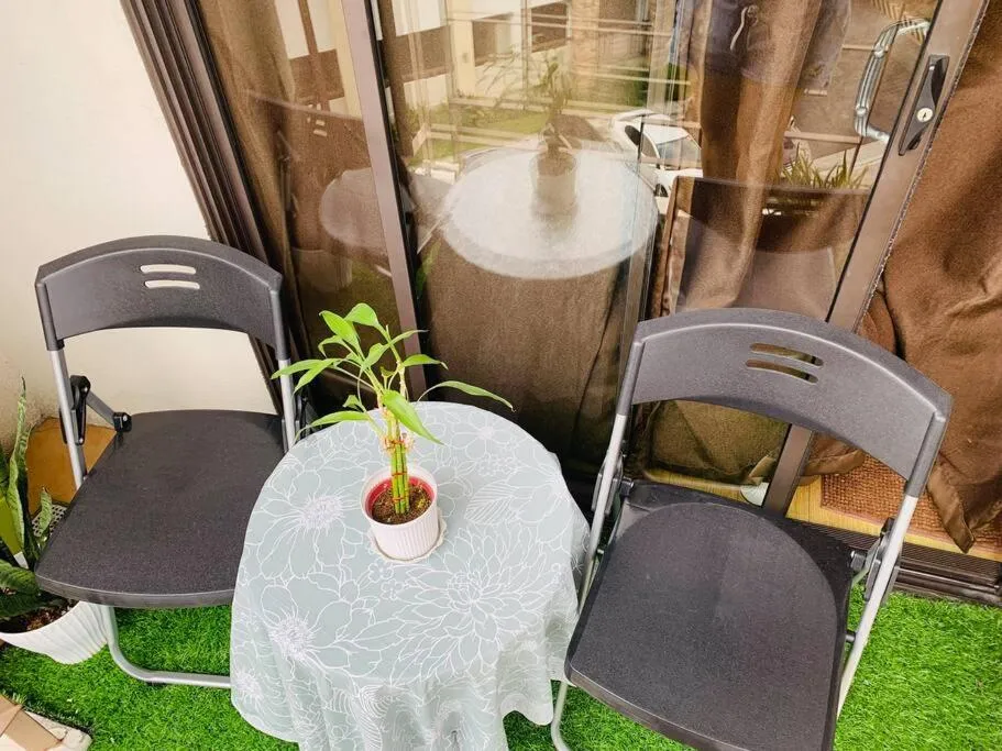 *Accessible 2BR condo close to SM Marikina/LRT 2*