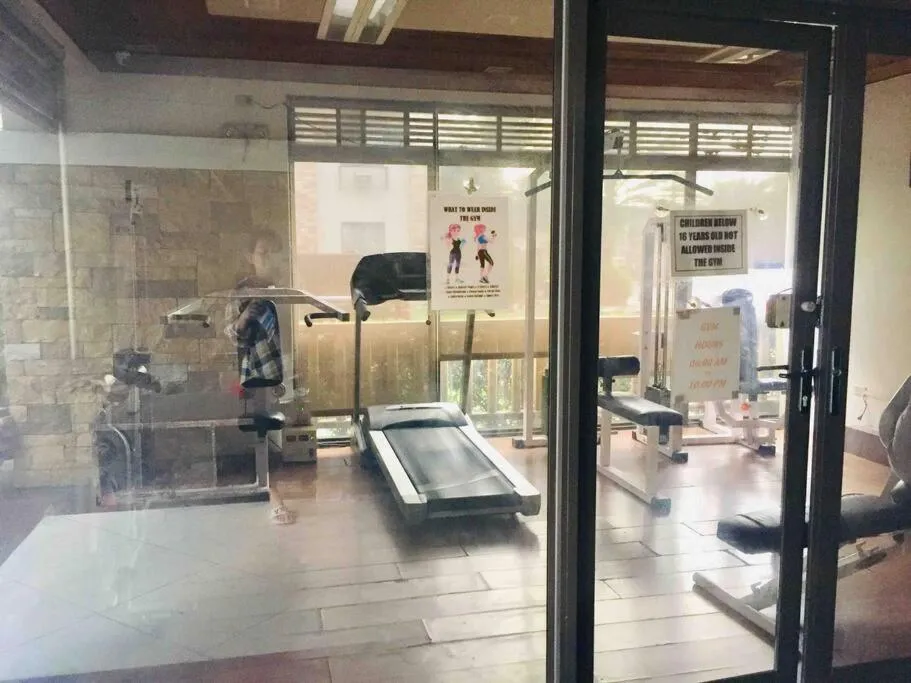 *Accessible 2BR condo close to SM Marikina/LRT 2*