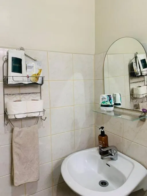 *Accessible 2BR condo close to SM Marikina/LRT 2*