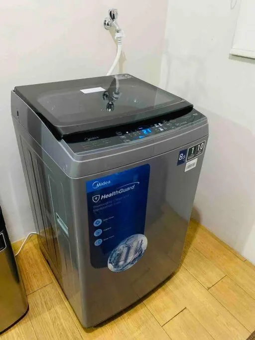 *Accessible 2BR condo close to SM Marikina/LRT 2*