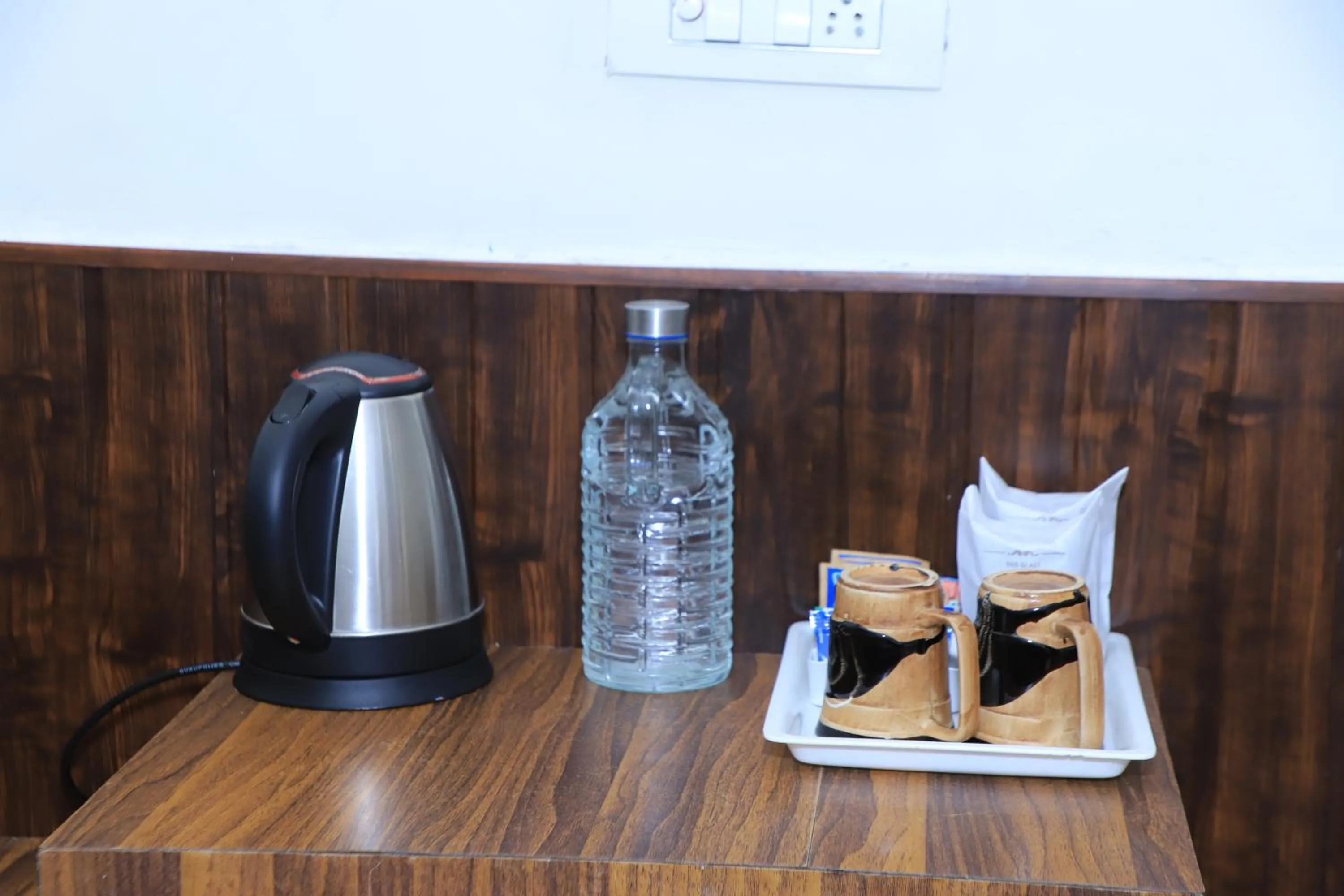 Coffee/tea facilities in Corbett Paradiso Resort Dikhuli
