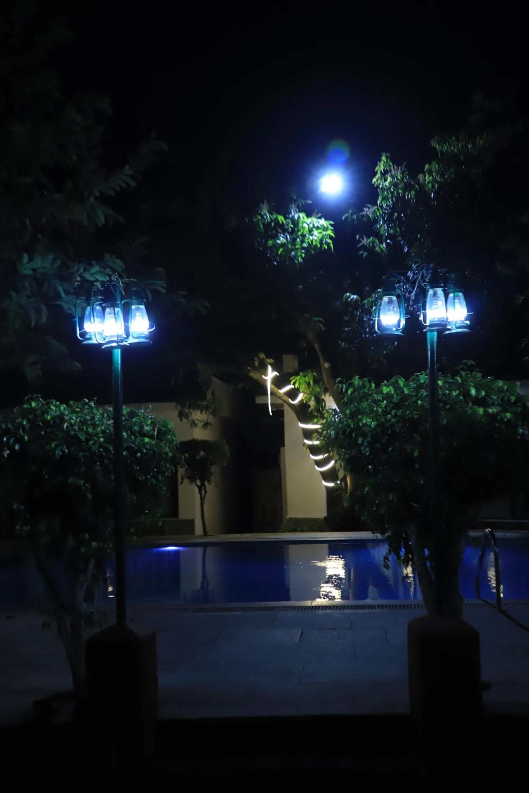 Swimming pool in Corbett Paradiso Resort Dikhuli
