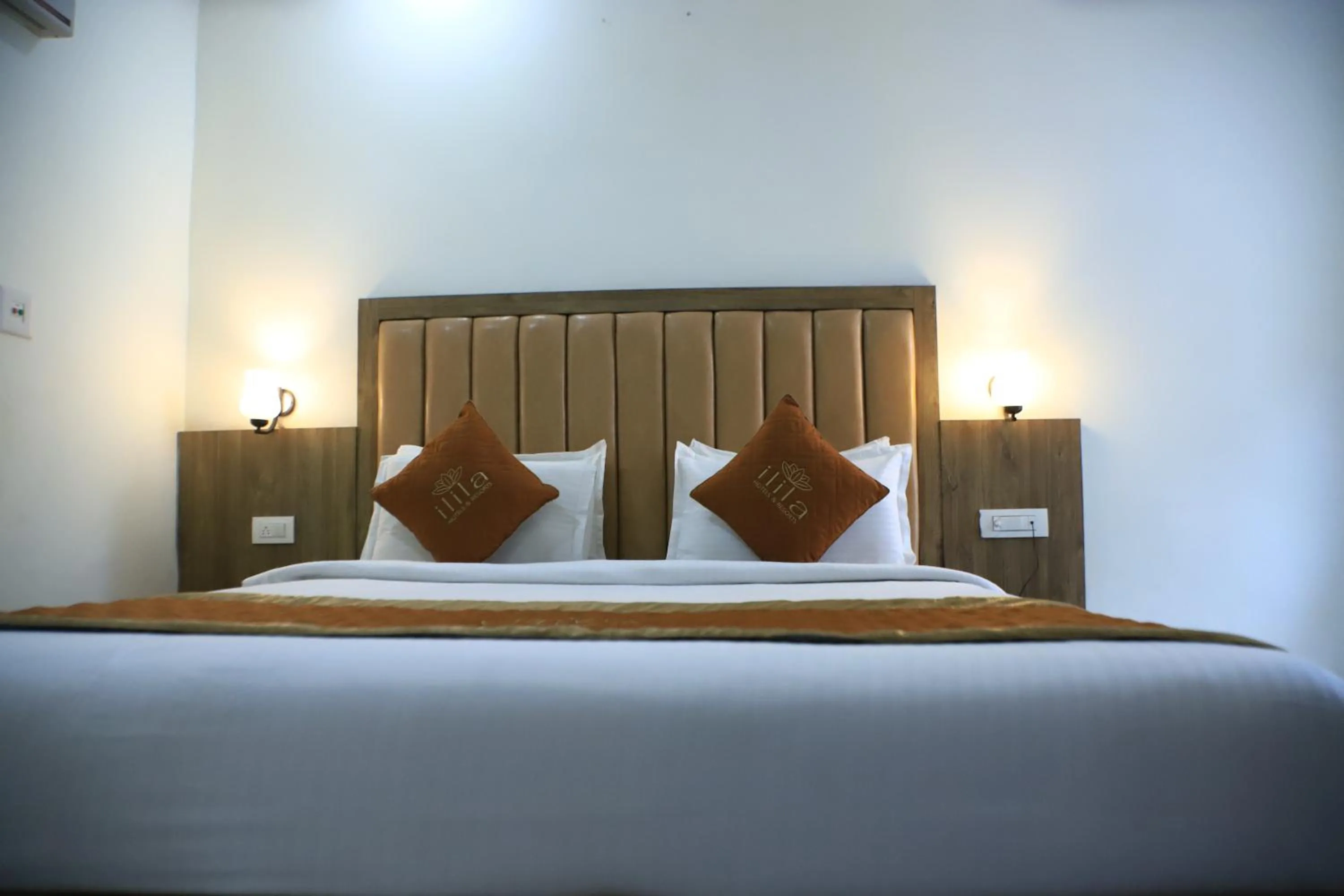 Bedroom, Bed in Corbett Paradiso Resort Dikhuli