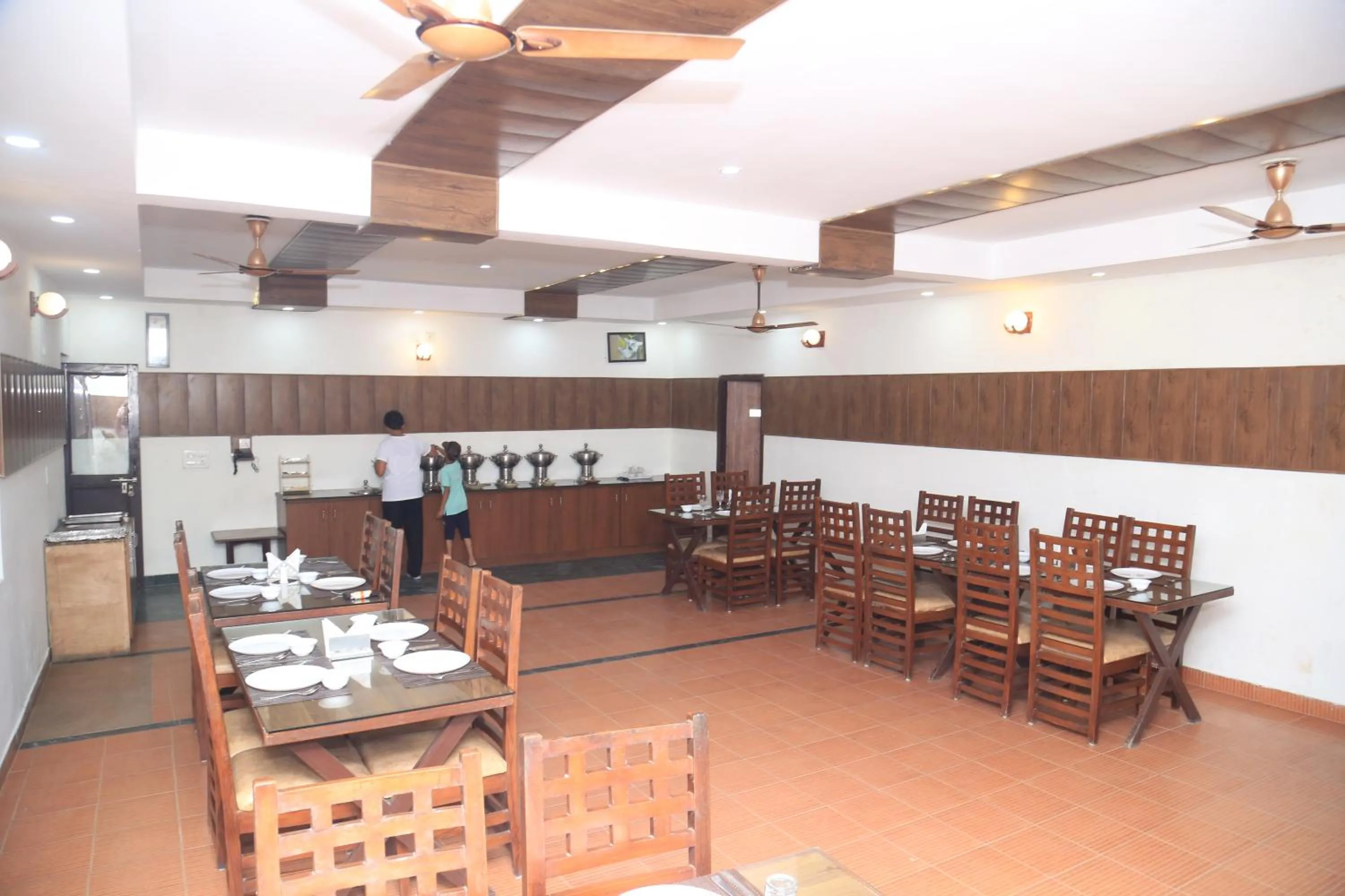 Food in Corbett Paradiso Resort Dikhuli
