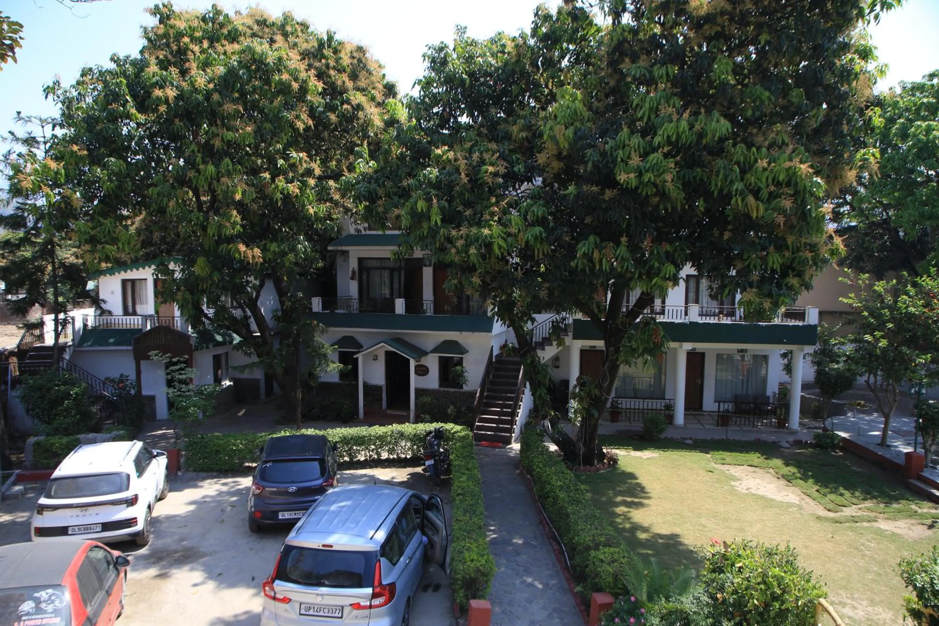 Property building in Corbett Paradiso Resort Dikhuli