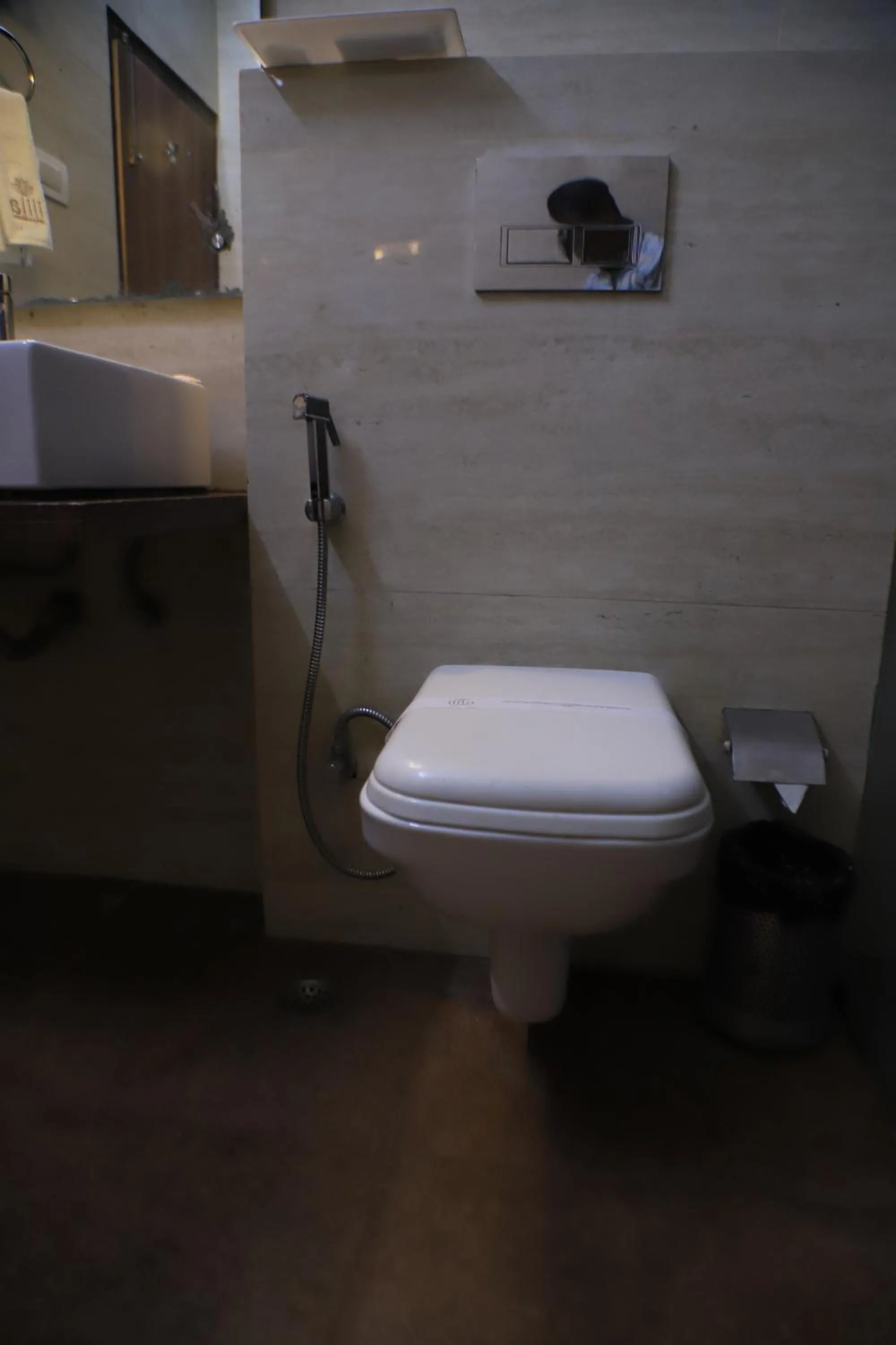 Bathroom in Corbett Paradiso Resort Dikhuli