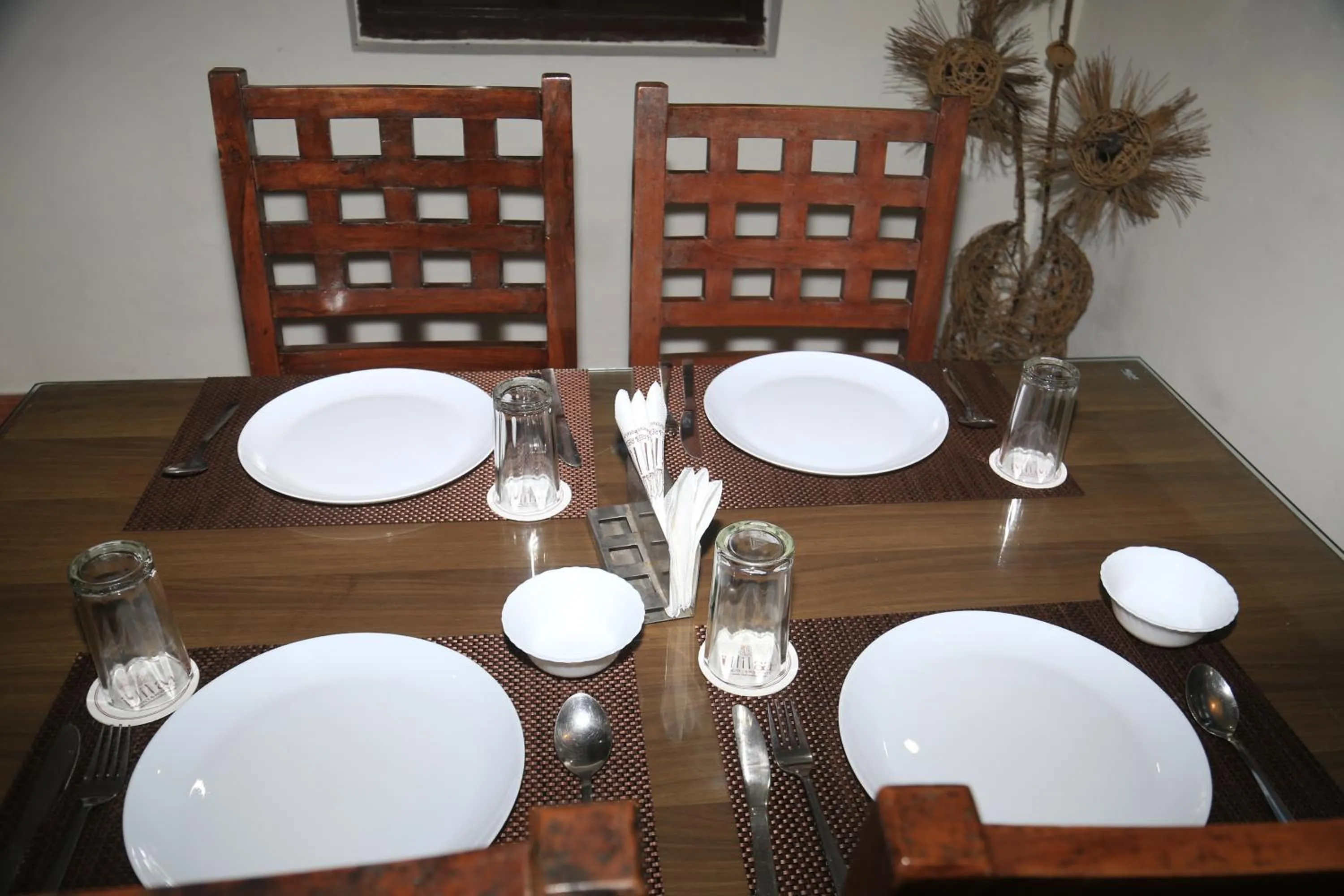 Dining area in Corbett Paradiso Resort Dikhuli