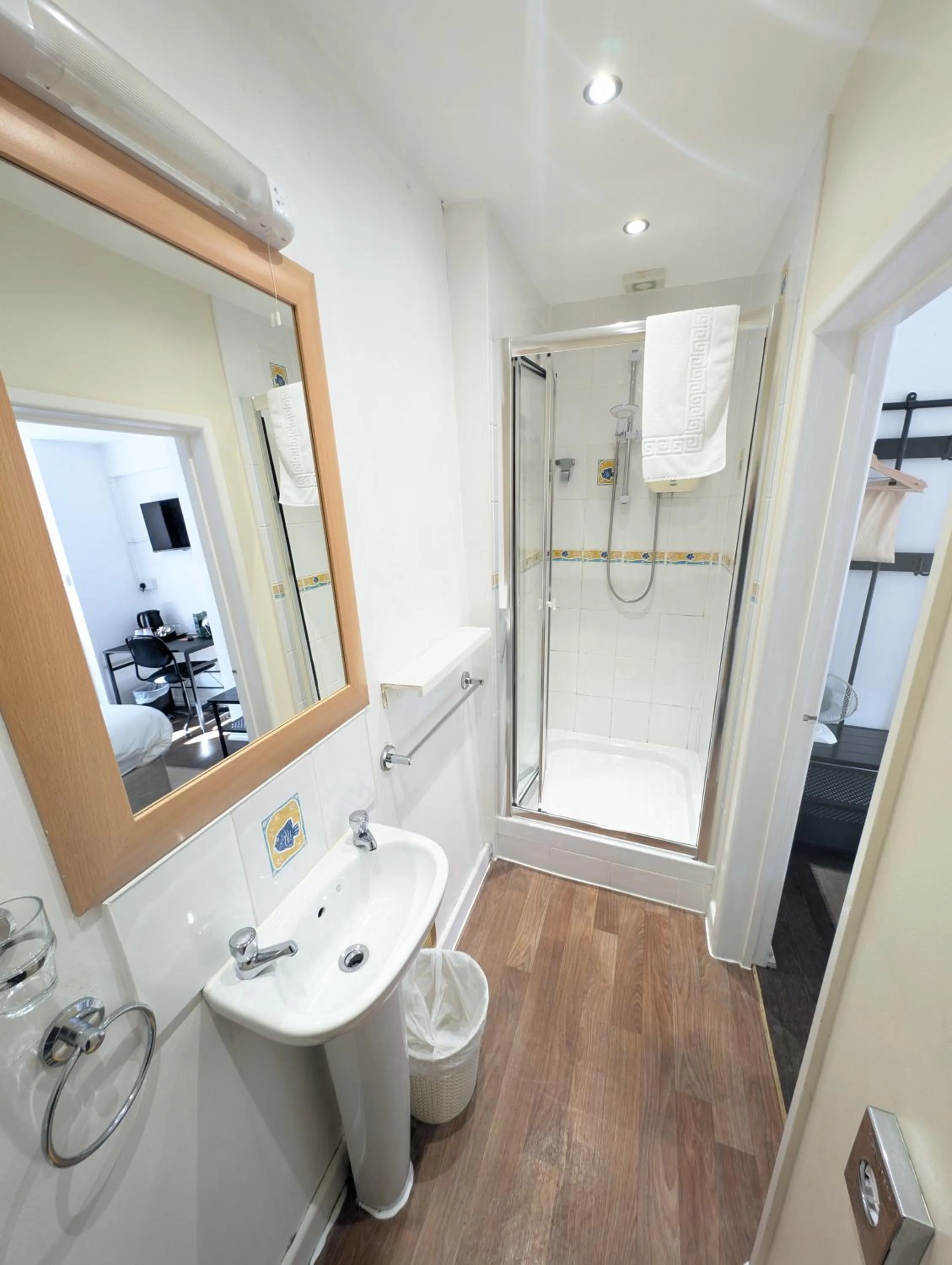 Bathroom in Northover Manor Hotel