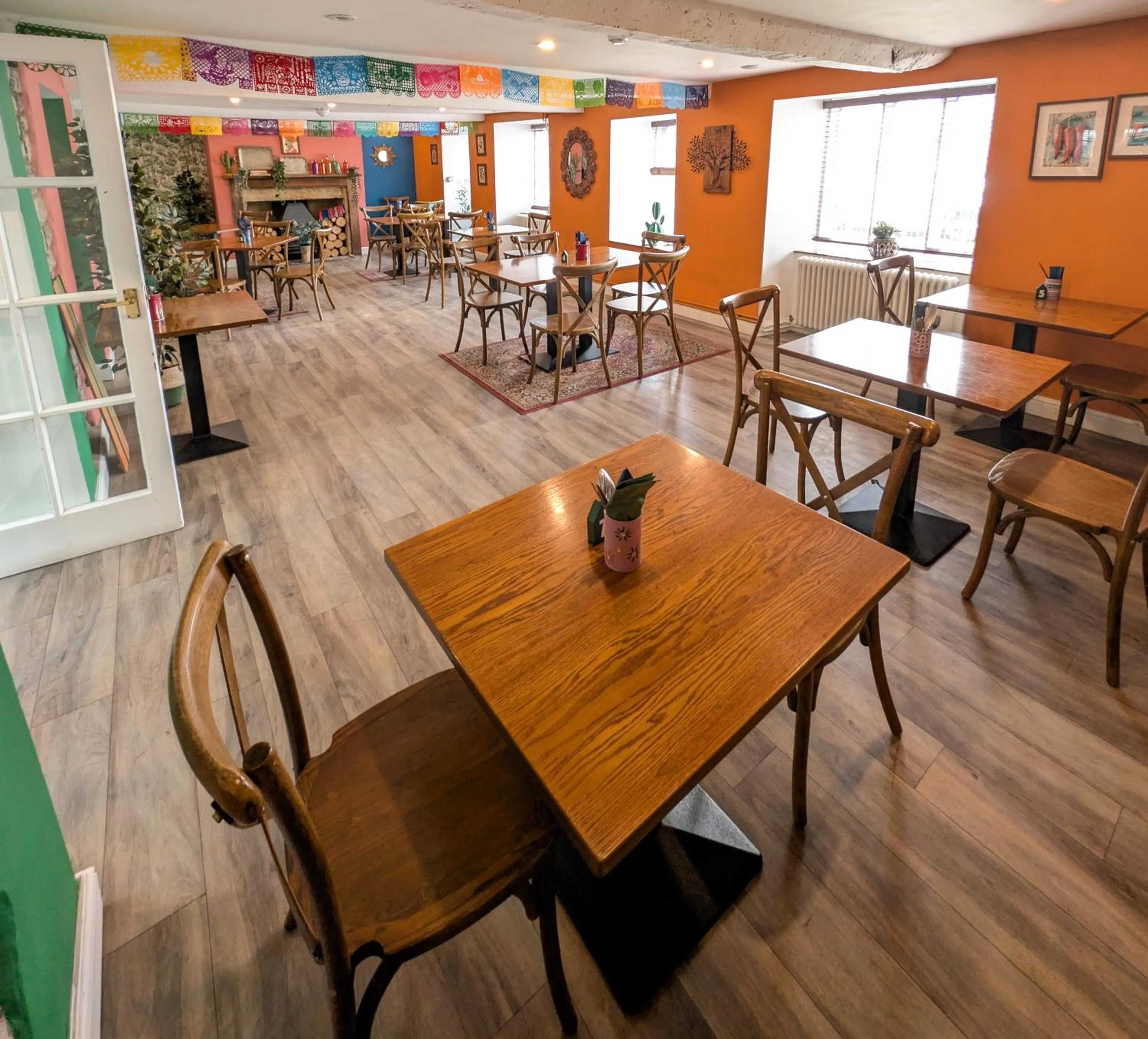 Restaurant/places to eat in Northover Manor Hotel