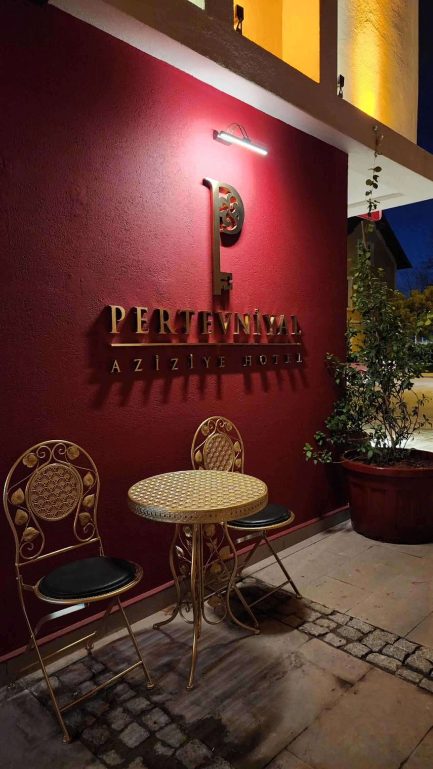 Seating area in Pertevniyal Aziziye Hotel