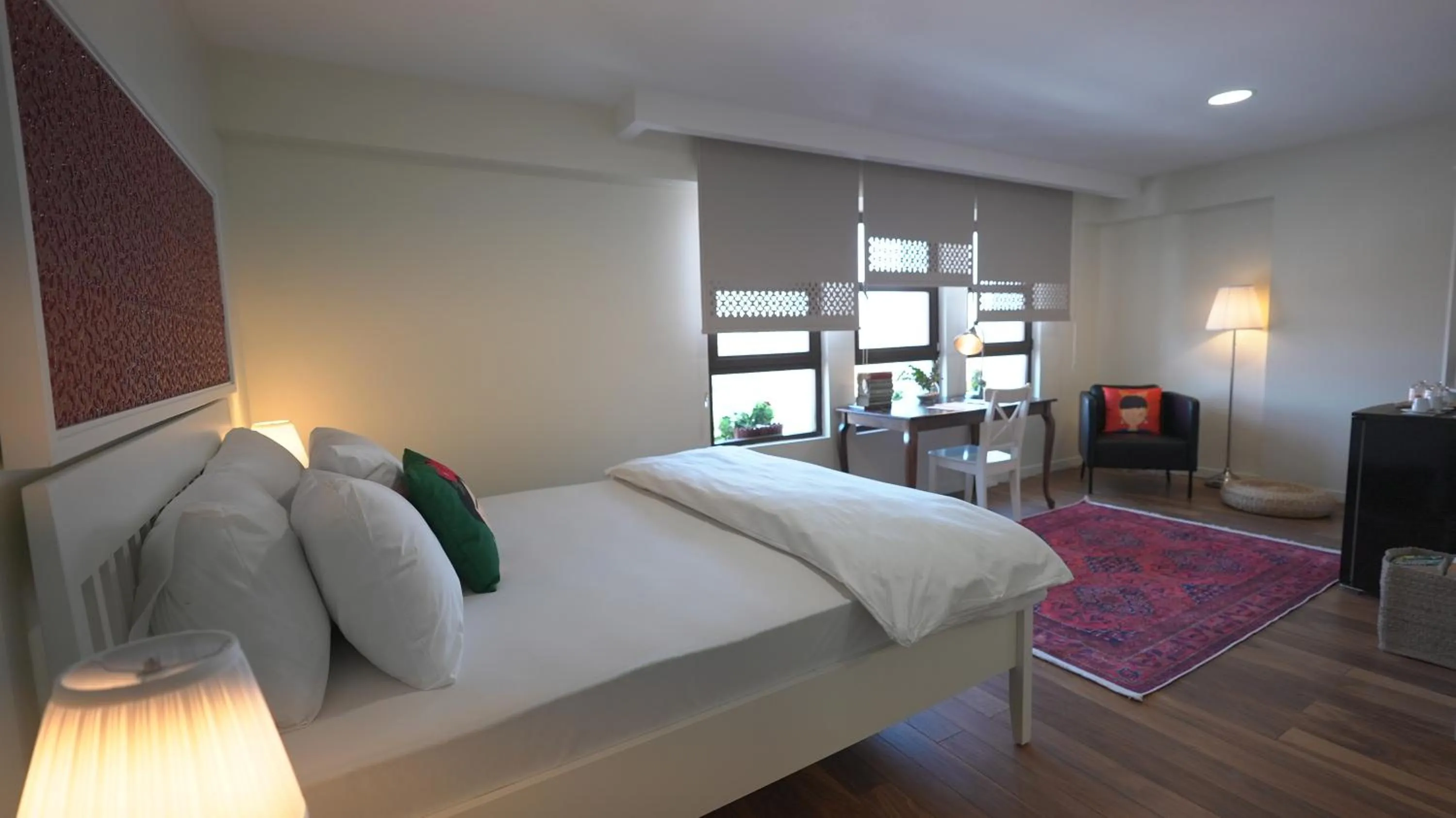 Bed in Pertevniyal Aziziye Hotel