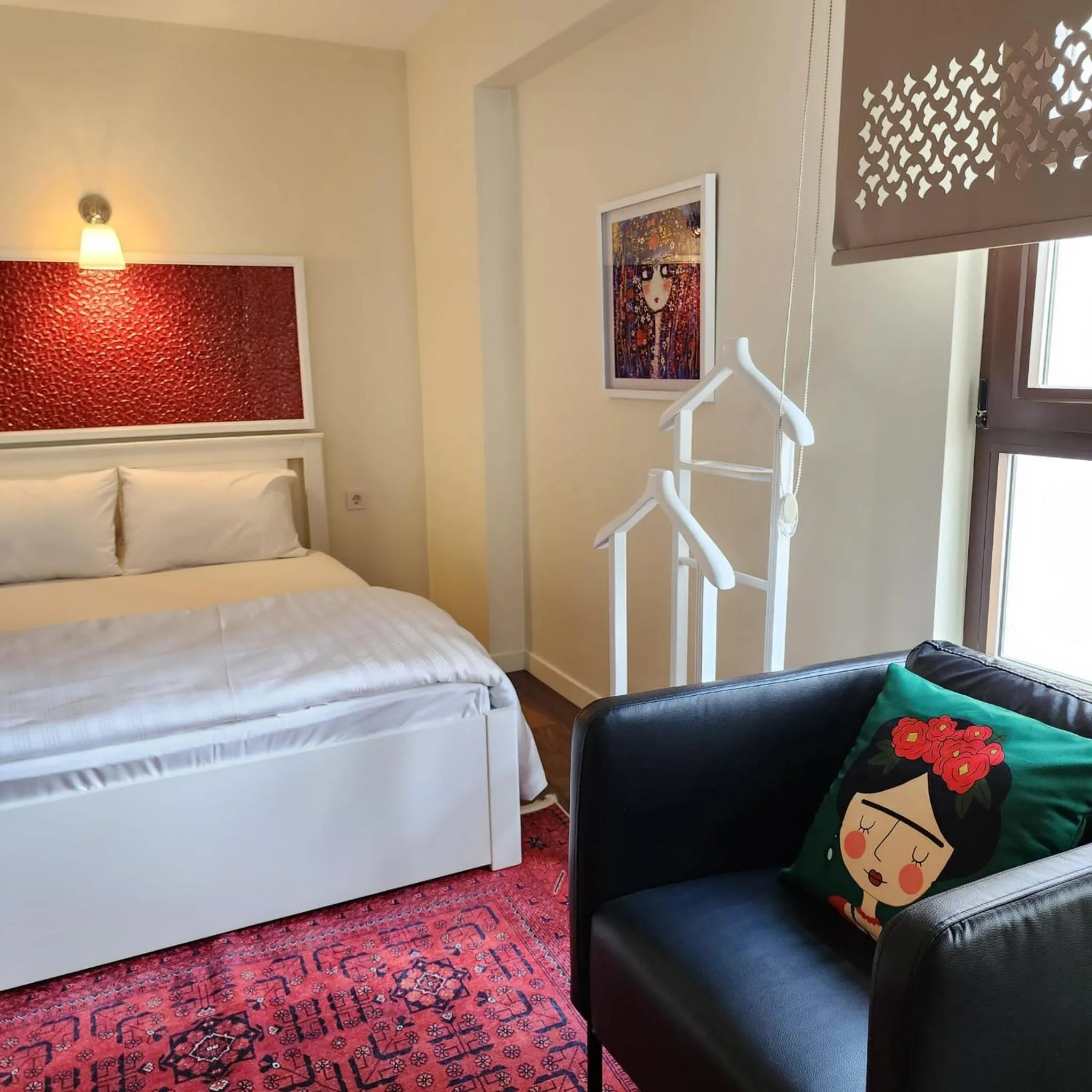 Bed in Pertevniyal Aziziye Hotel