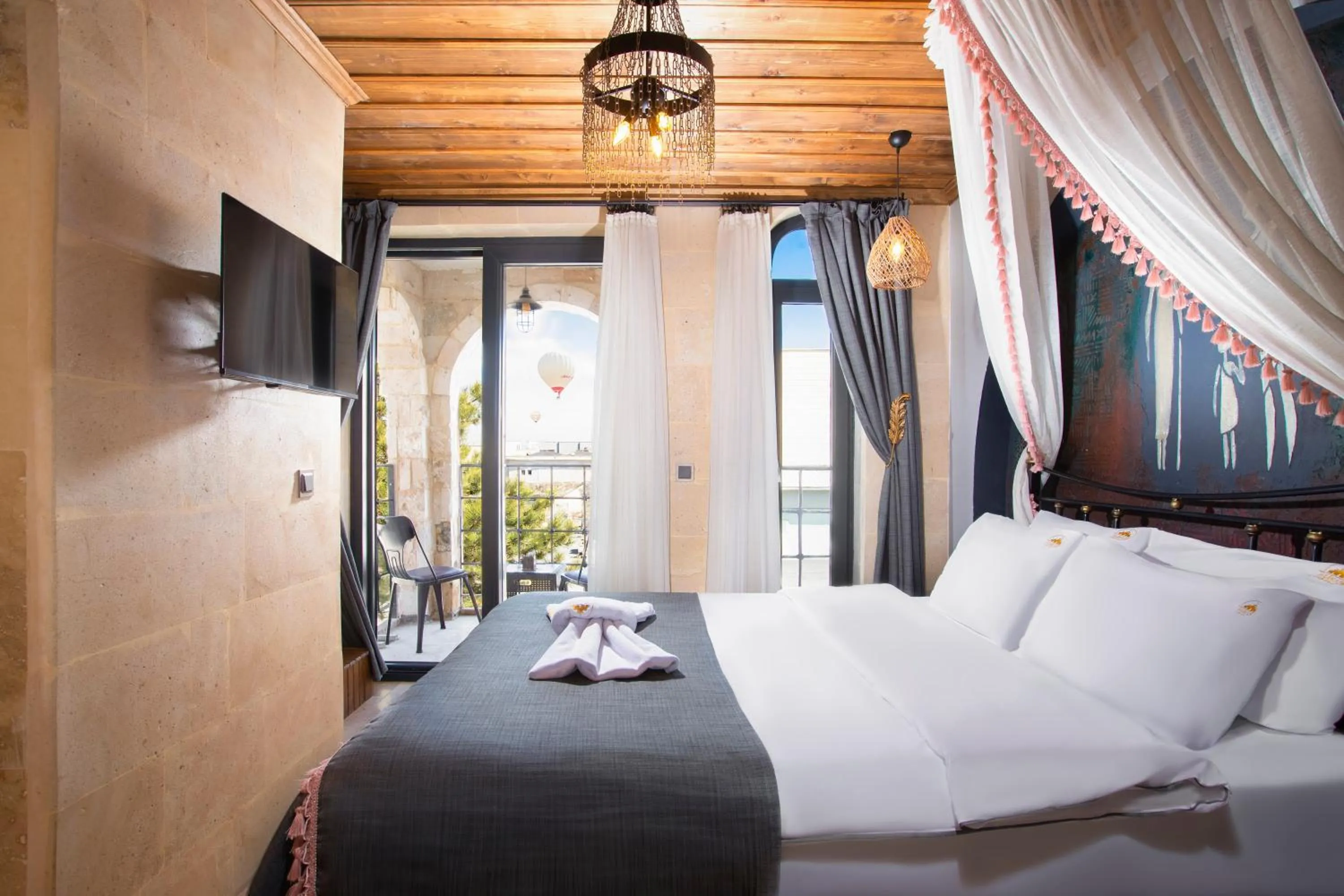 Property building, Bed in Alika Castle House