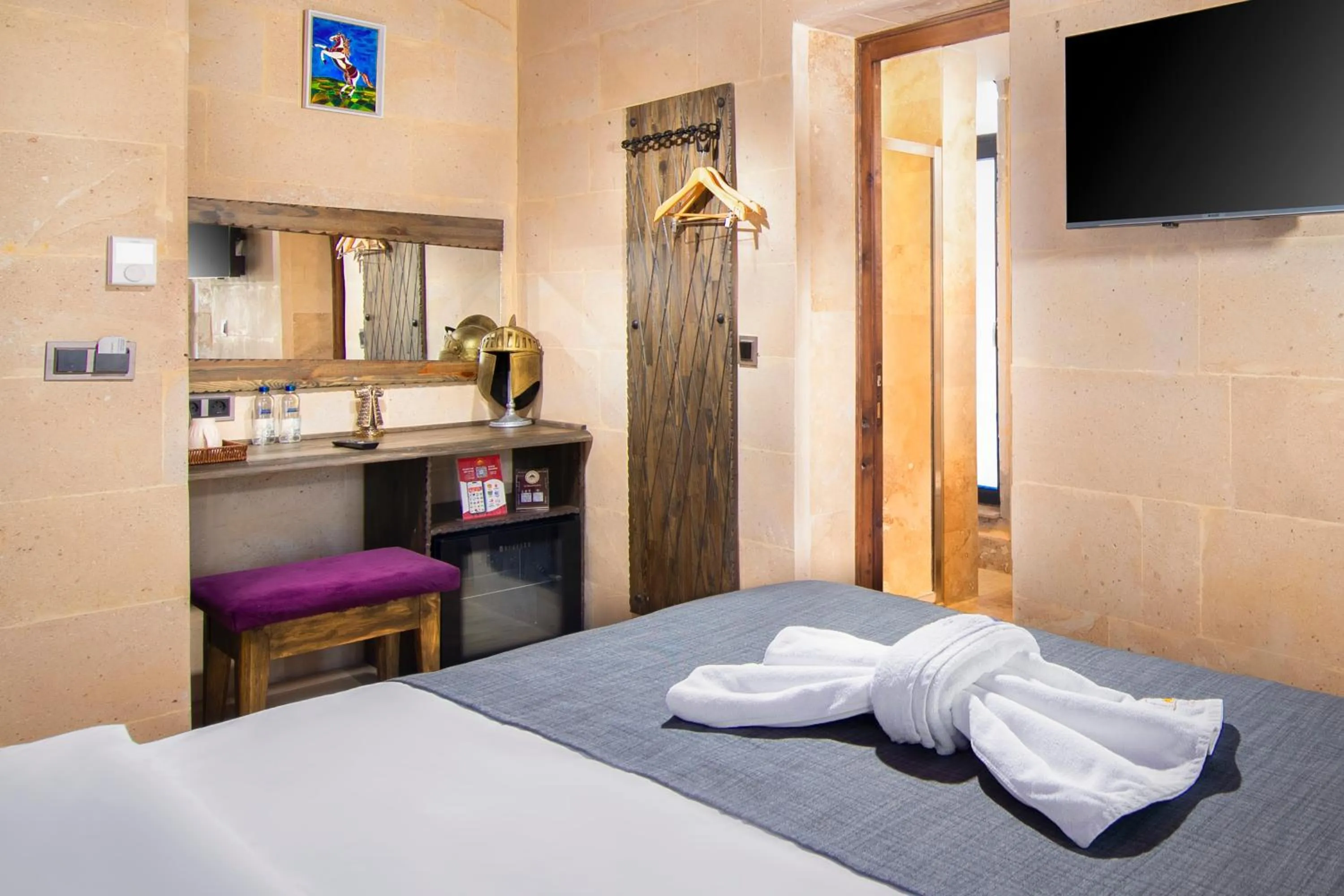 Bedroom, Bed in Alika Castle House