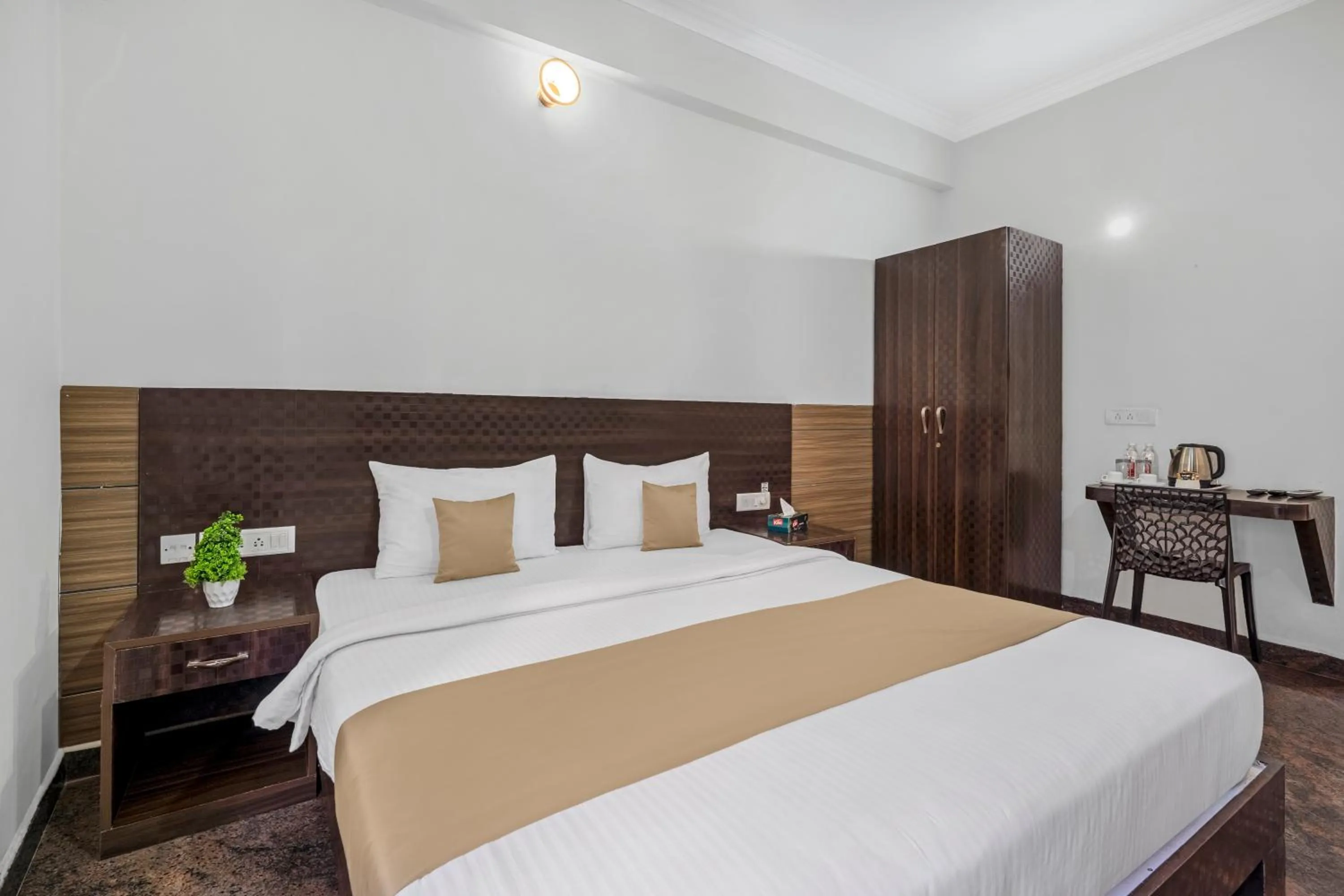 Bed in Hotel Classio Koramagala