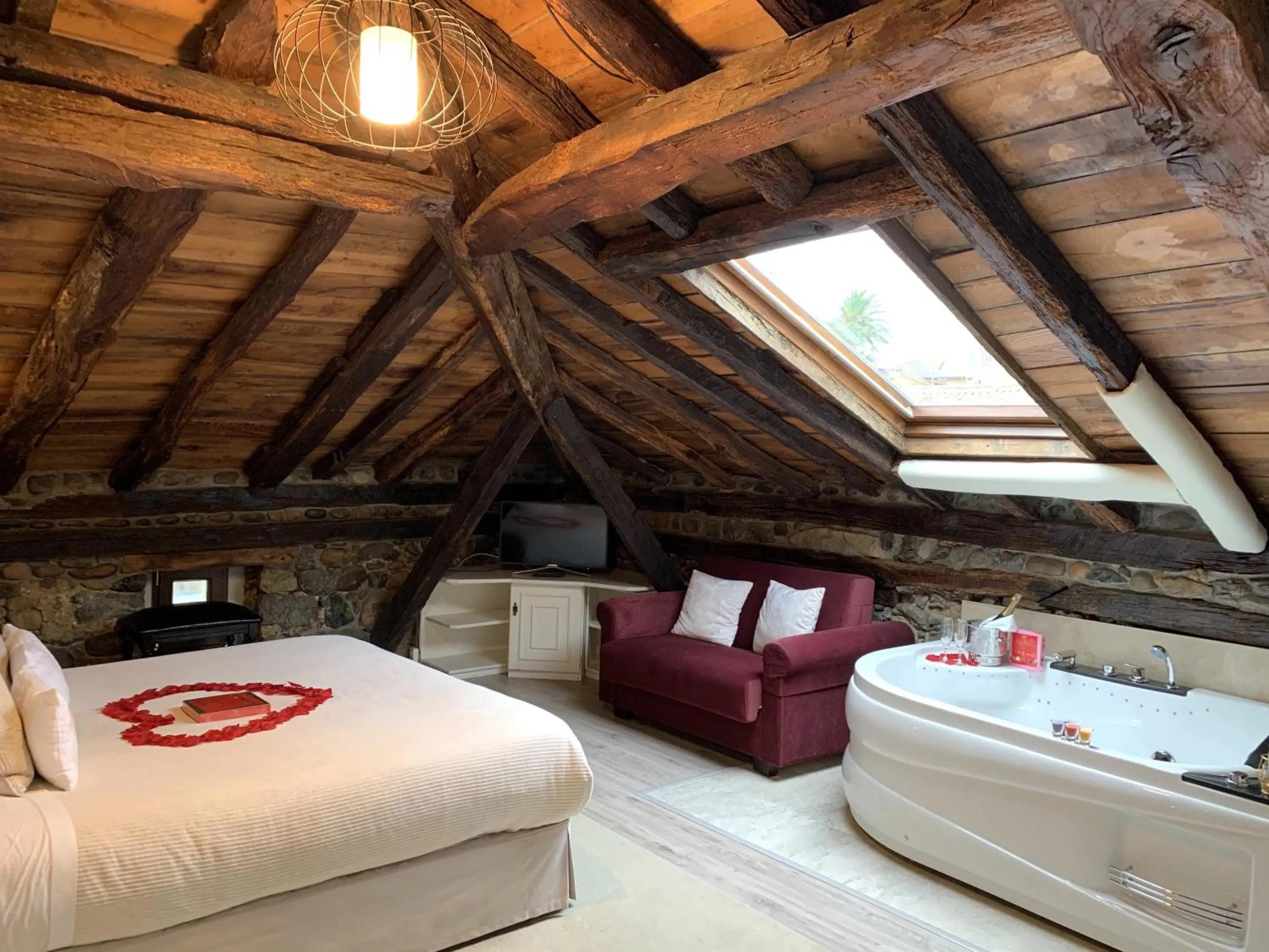 Bedroom, Bed in Akla Hotel Palacio Torre de Ruesga