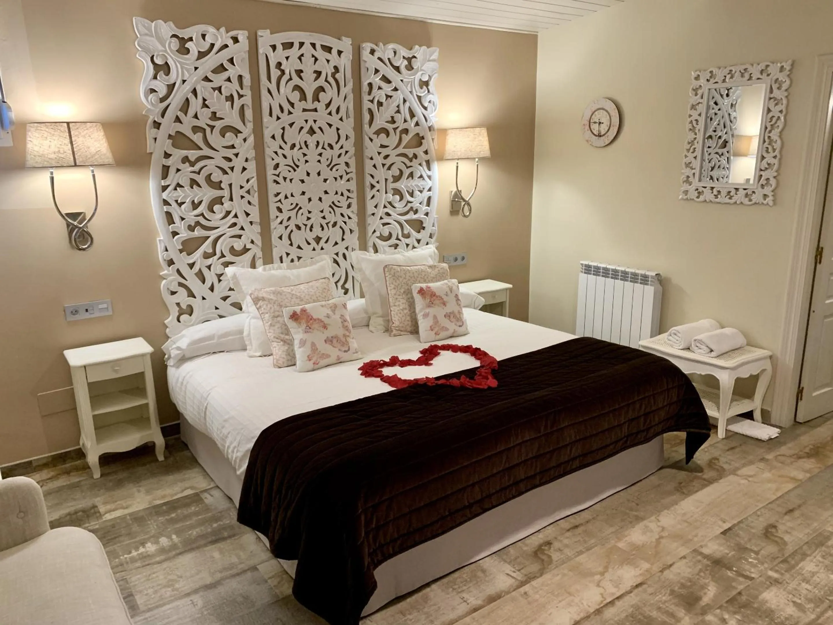 Bedroom, Bed in Akla Hotel Palacio Torre de Ruesga