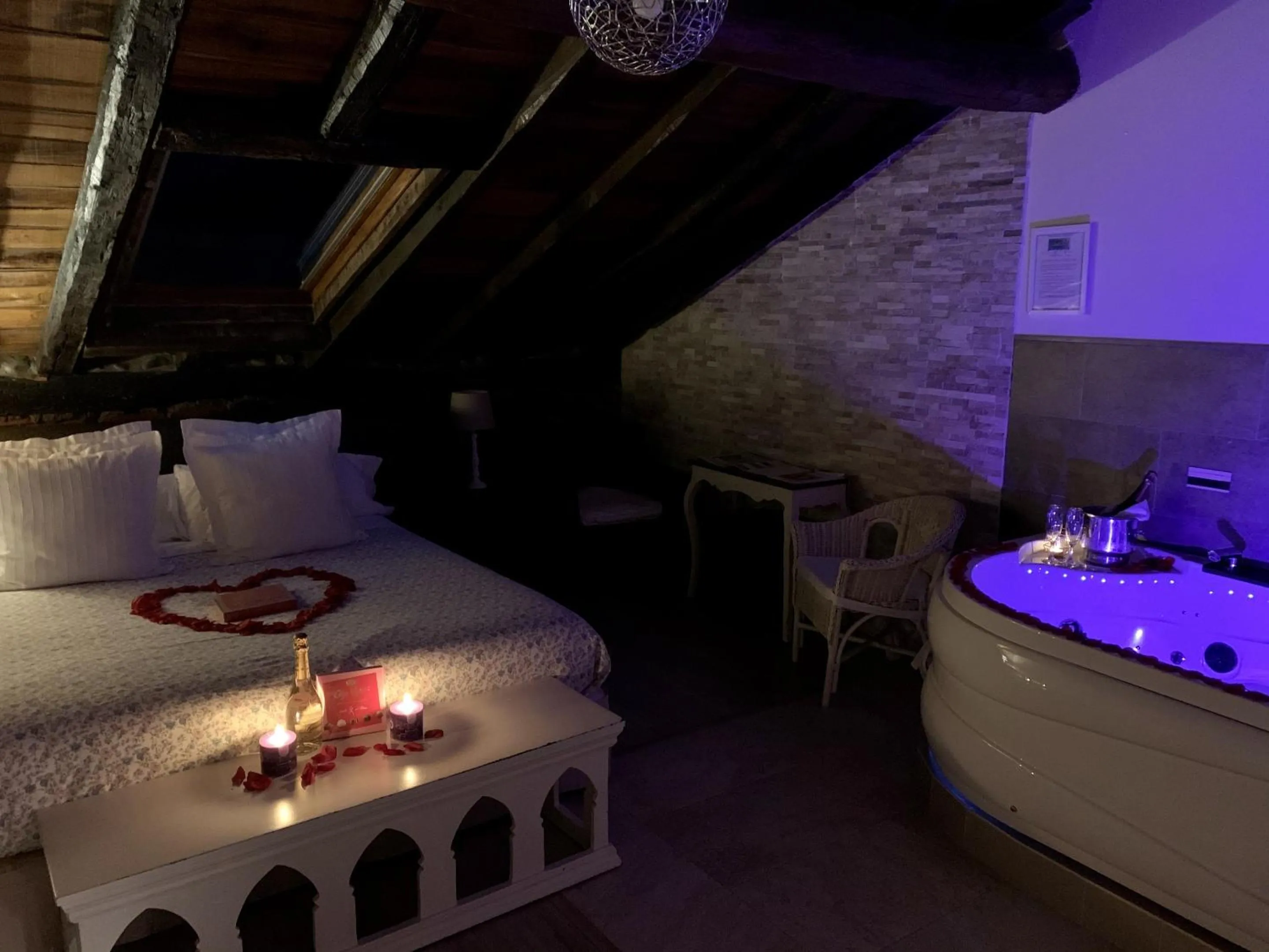 Bedroom, Bed in Akla Hotel Palacio Torre de Ruesga